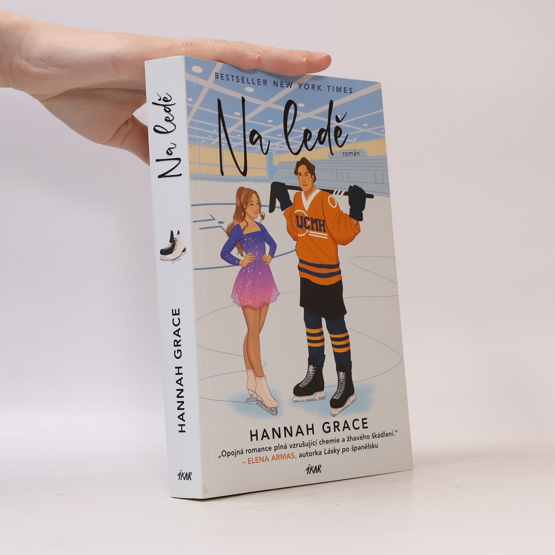 Hannah Grace Na ledě