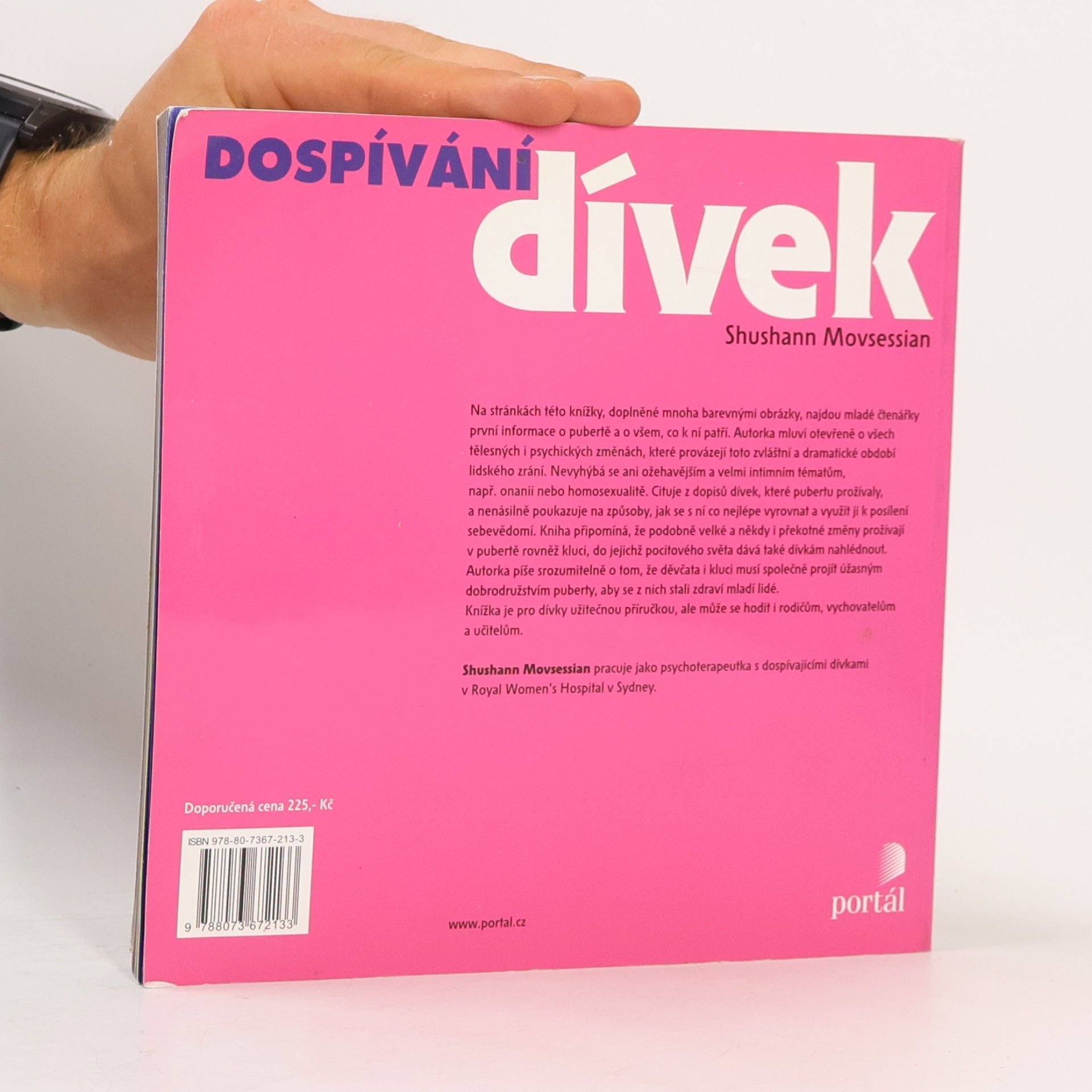 Shushann Movsessian Dospívání dívek