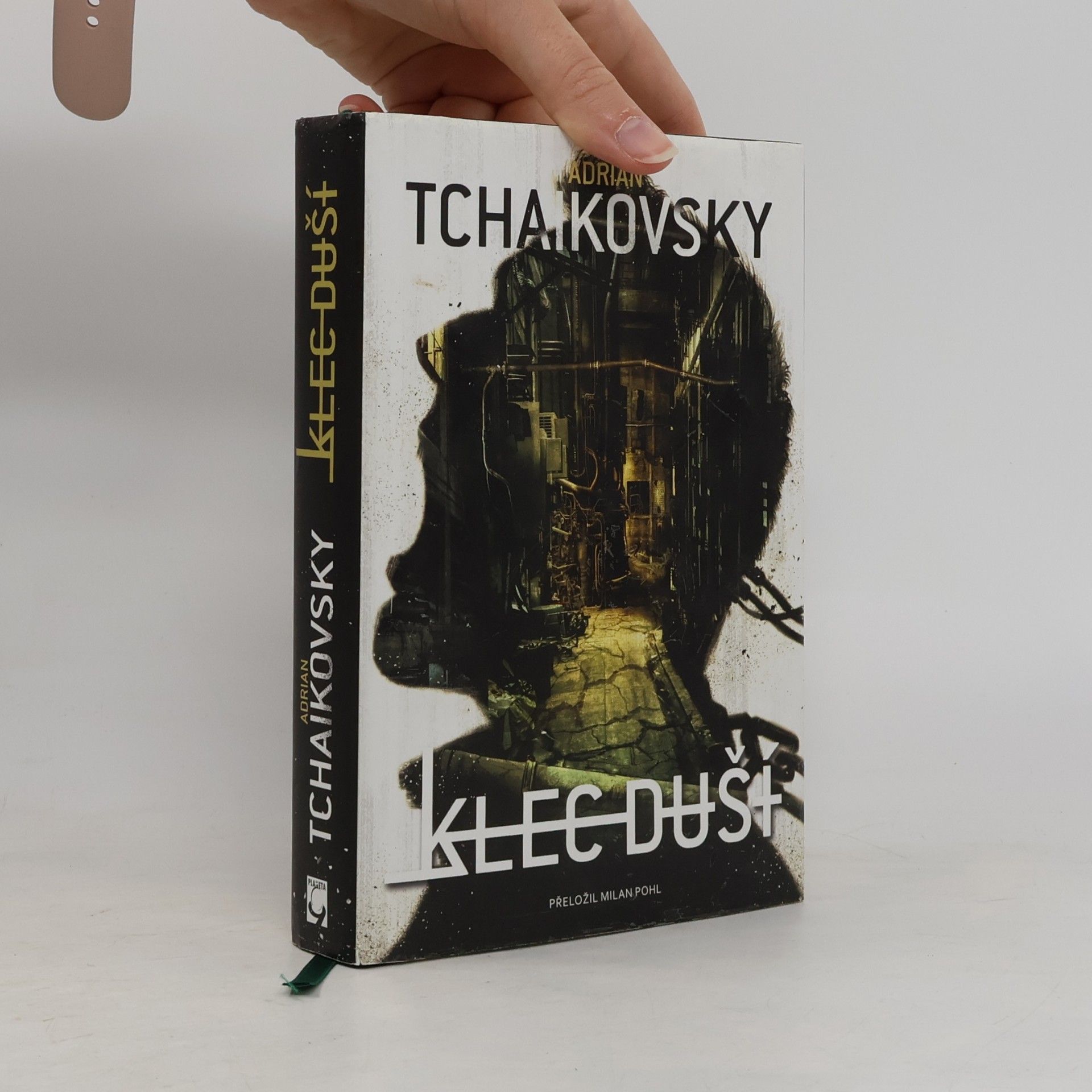 Adrian Tchaikovsky Klec duší