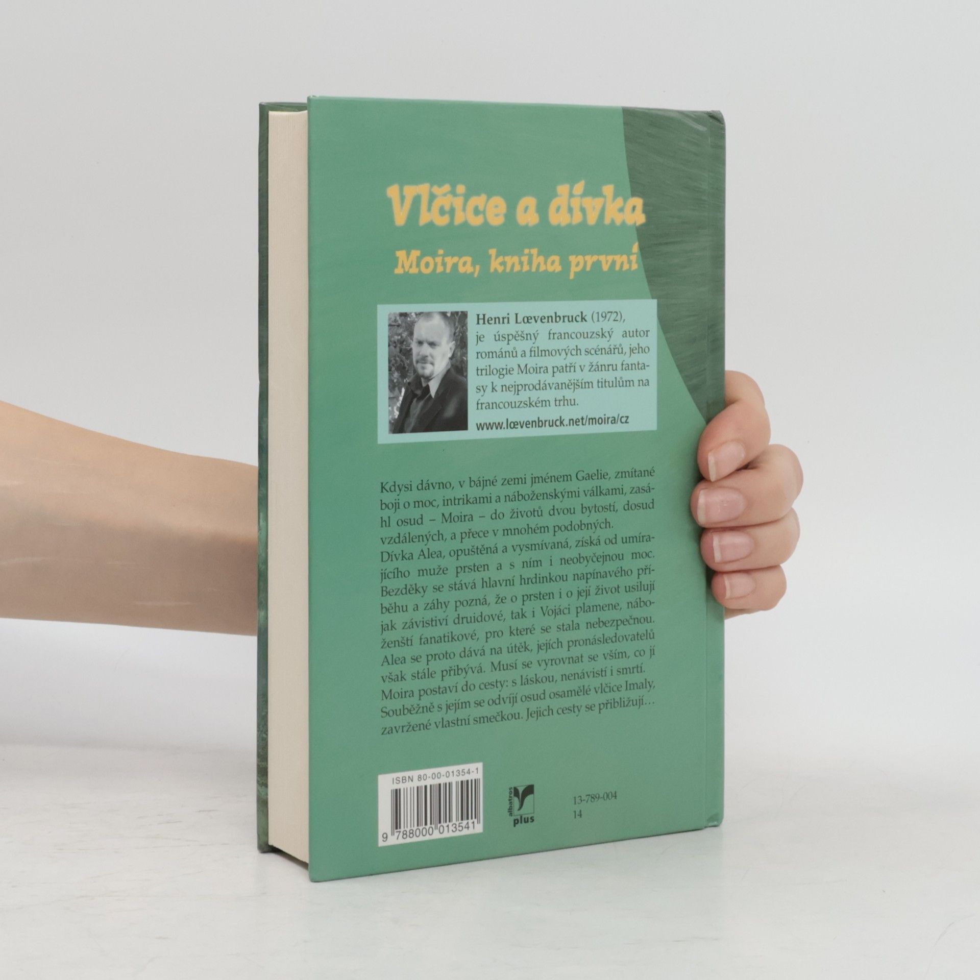 Henri Loevenbruck Moira. Kniha první, Vlčice a dívka