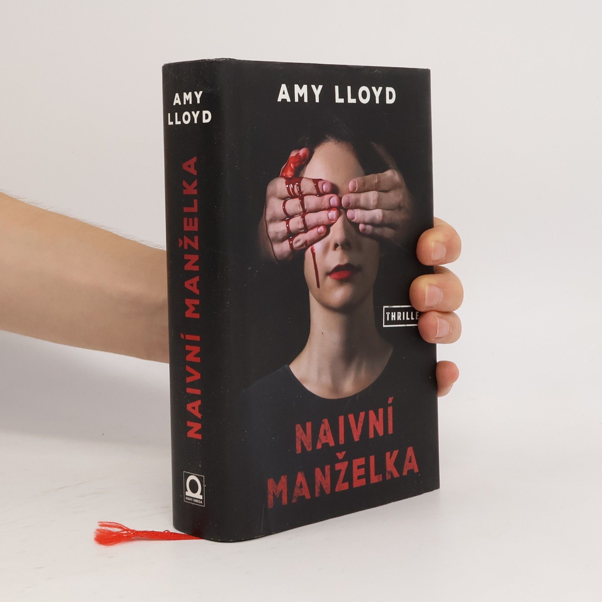 Amy Lloyd Naivní manželka