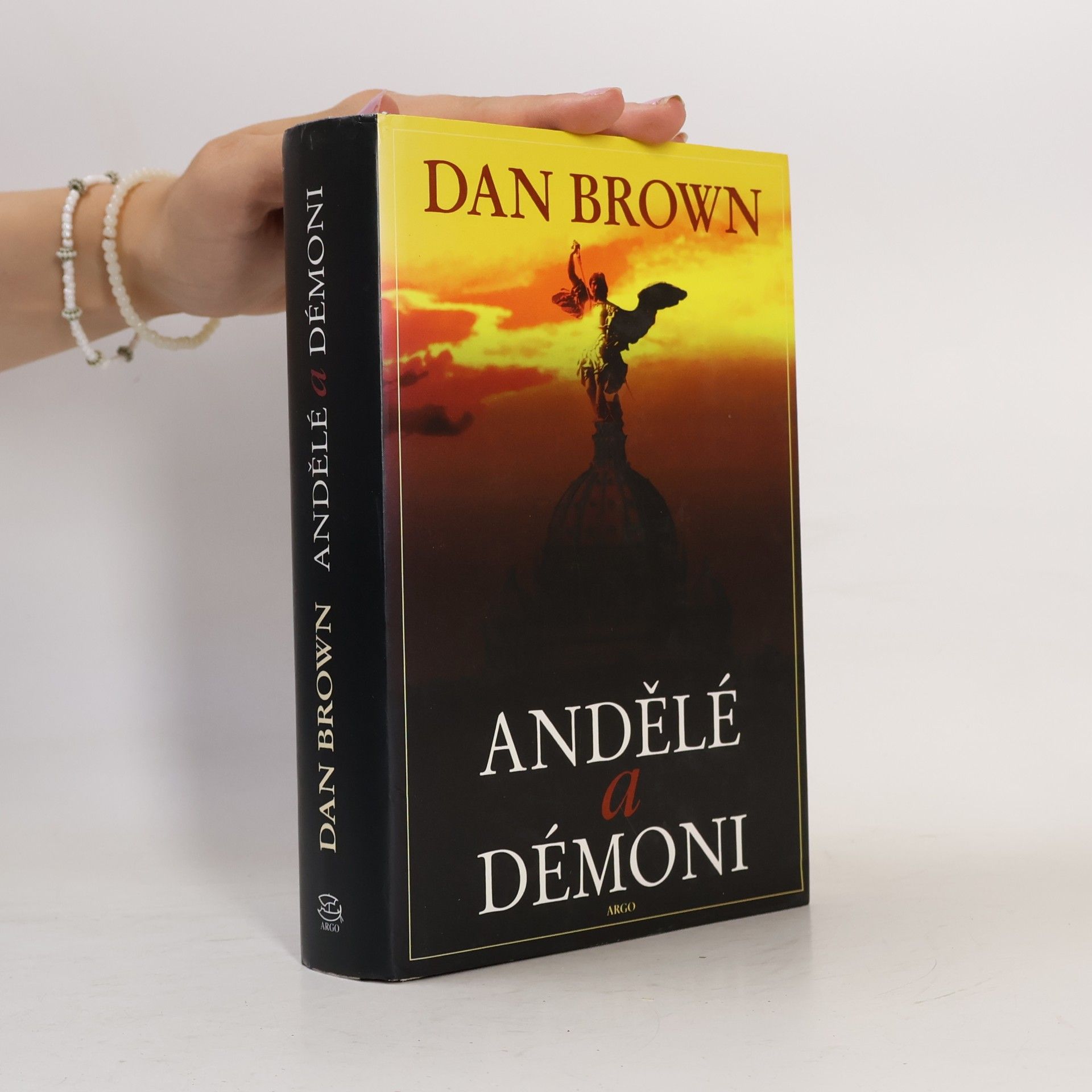 Dan Brown Andělé a démoni