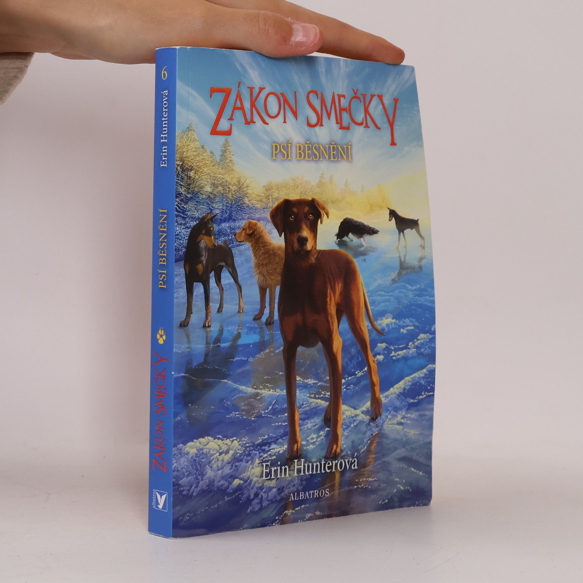 Erin Hunter Psí běsnění. Zákon smečky