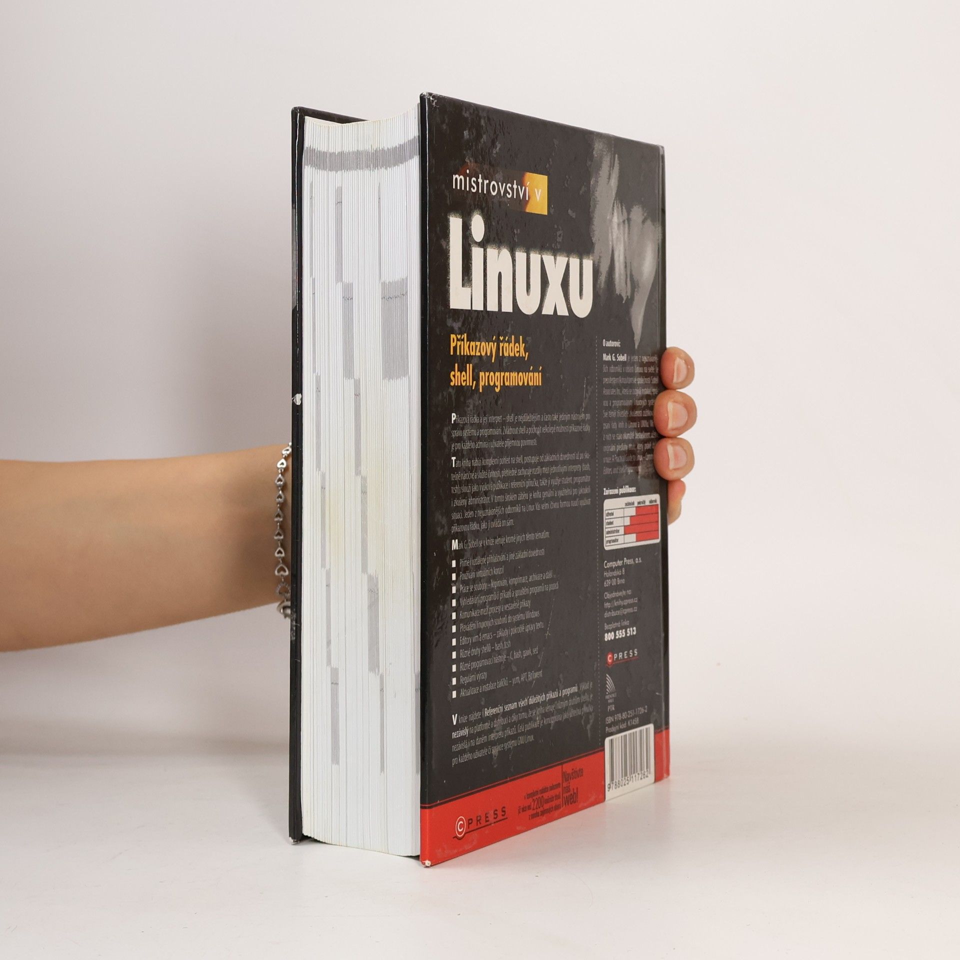 Mark G. Sobell Mistrovství v Linuxu: Příkazový řádek, shell, programování