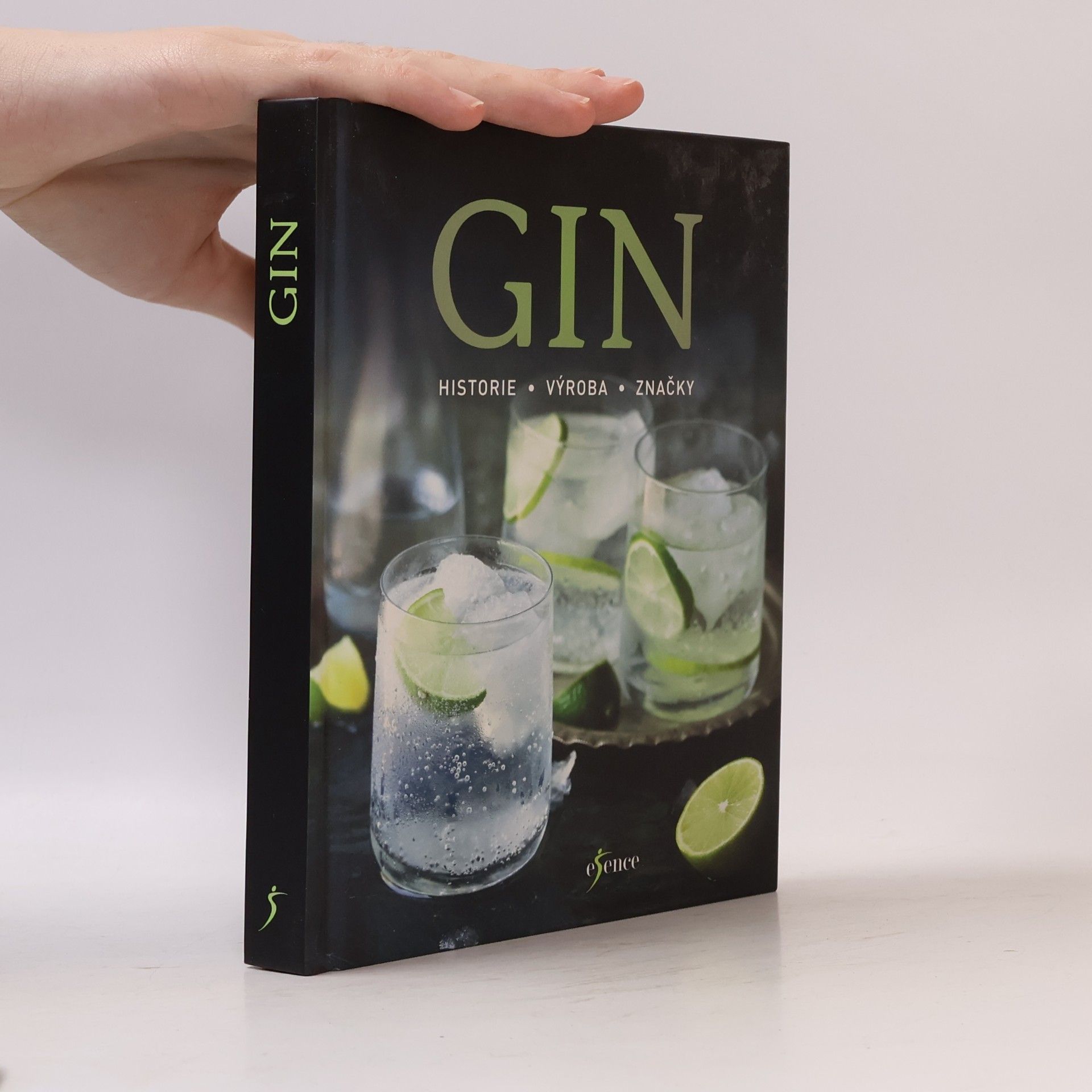 Gin: Historie, výroba, značky