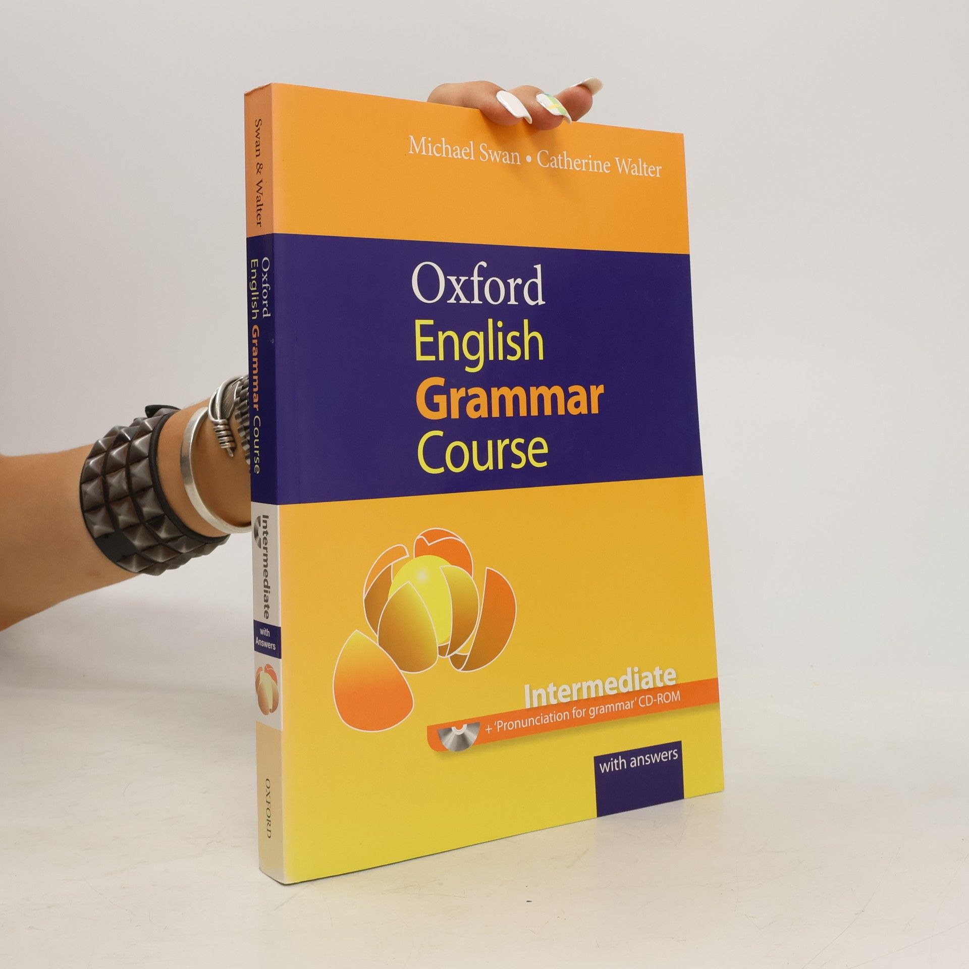 Michael Swan Oxford English grammar course. Intermediate.