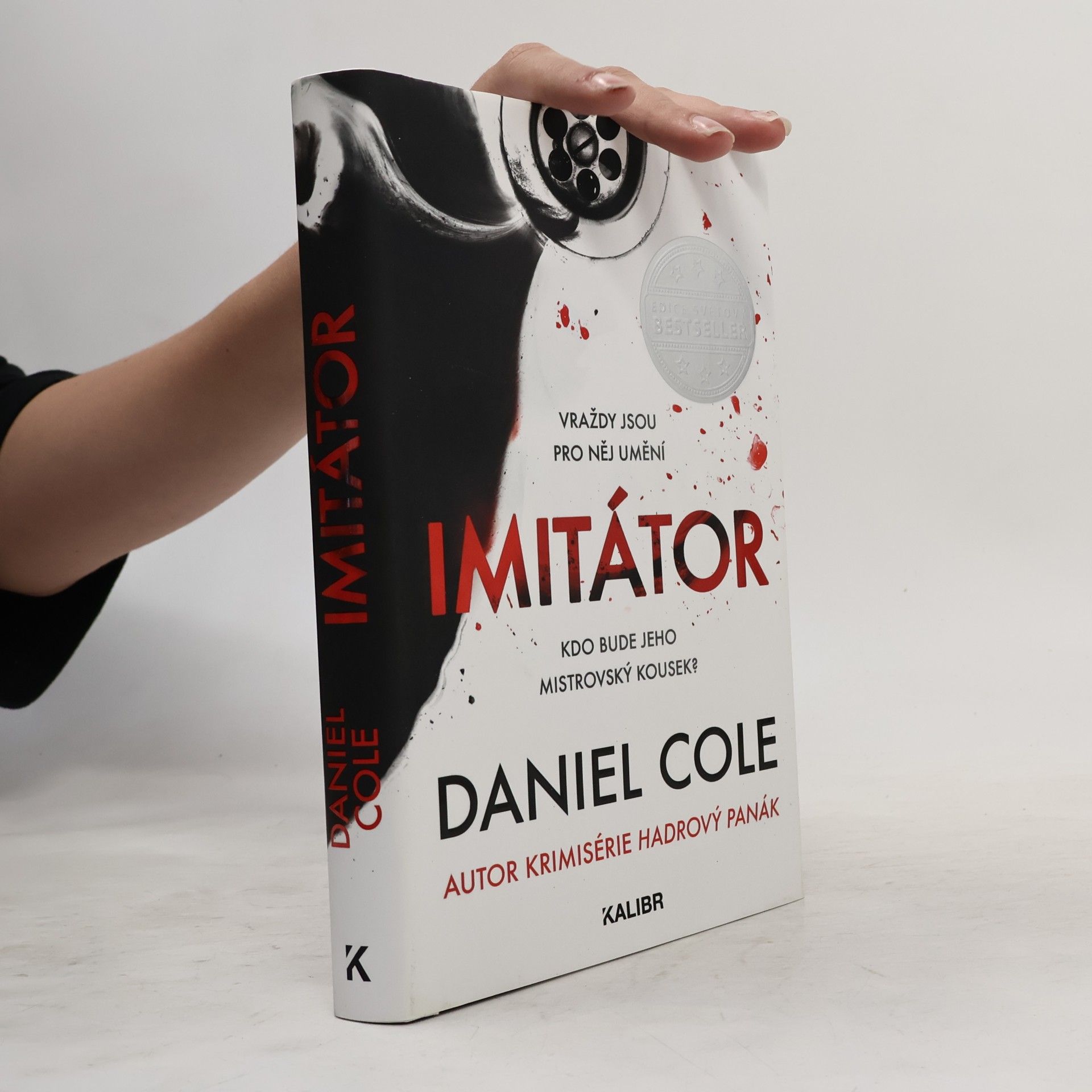 Daniel Cole Imitátor