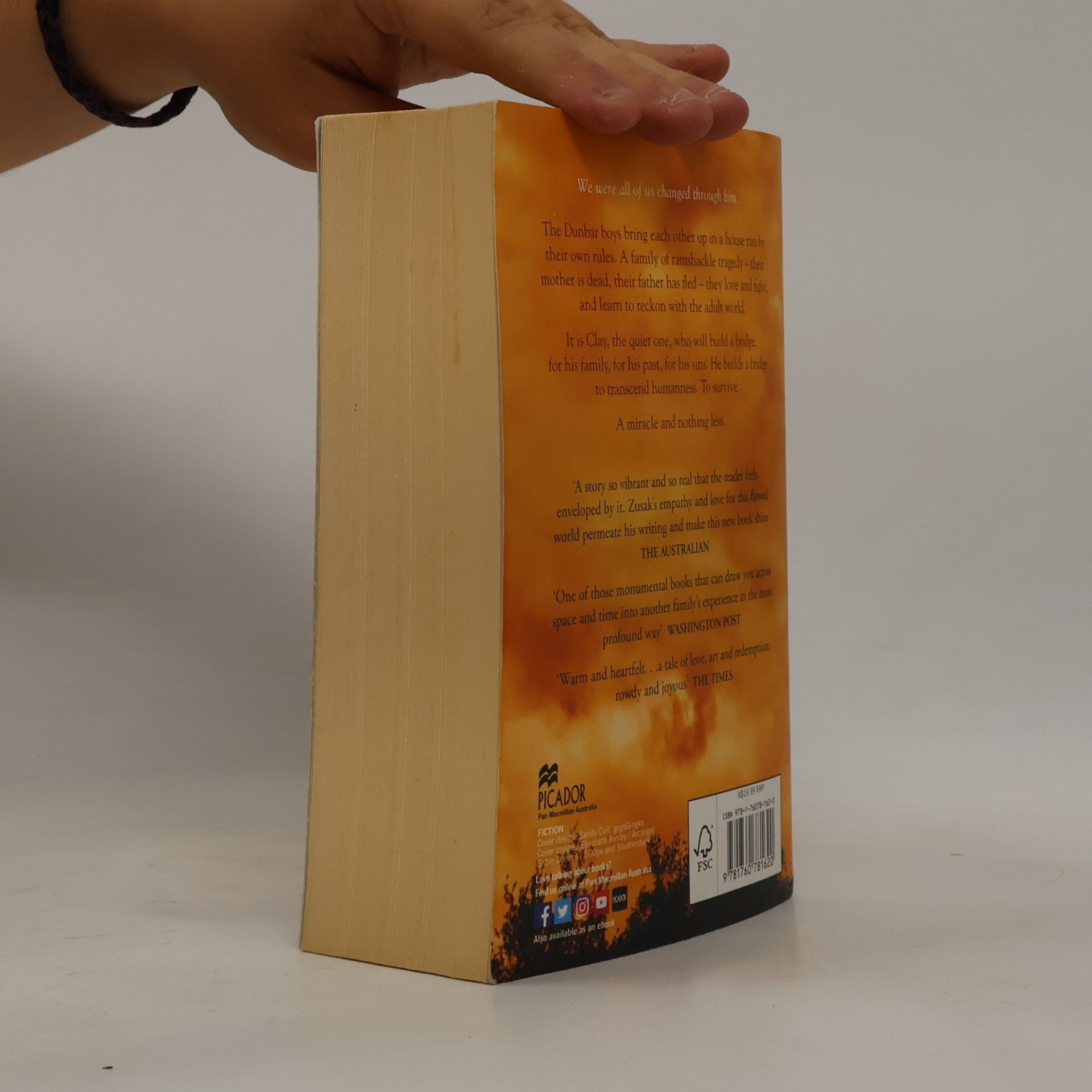 Markus Zusak Bridge of Clay