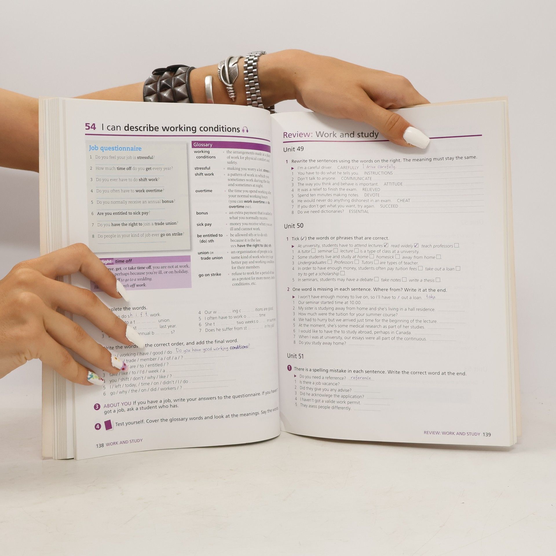 Ruth Gairns Oxford word skills. Intermediate : [learn and practise English vocabulary]