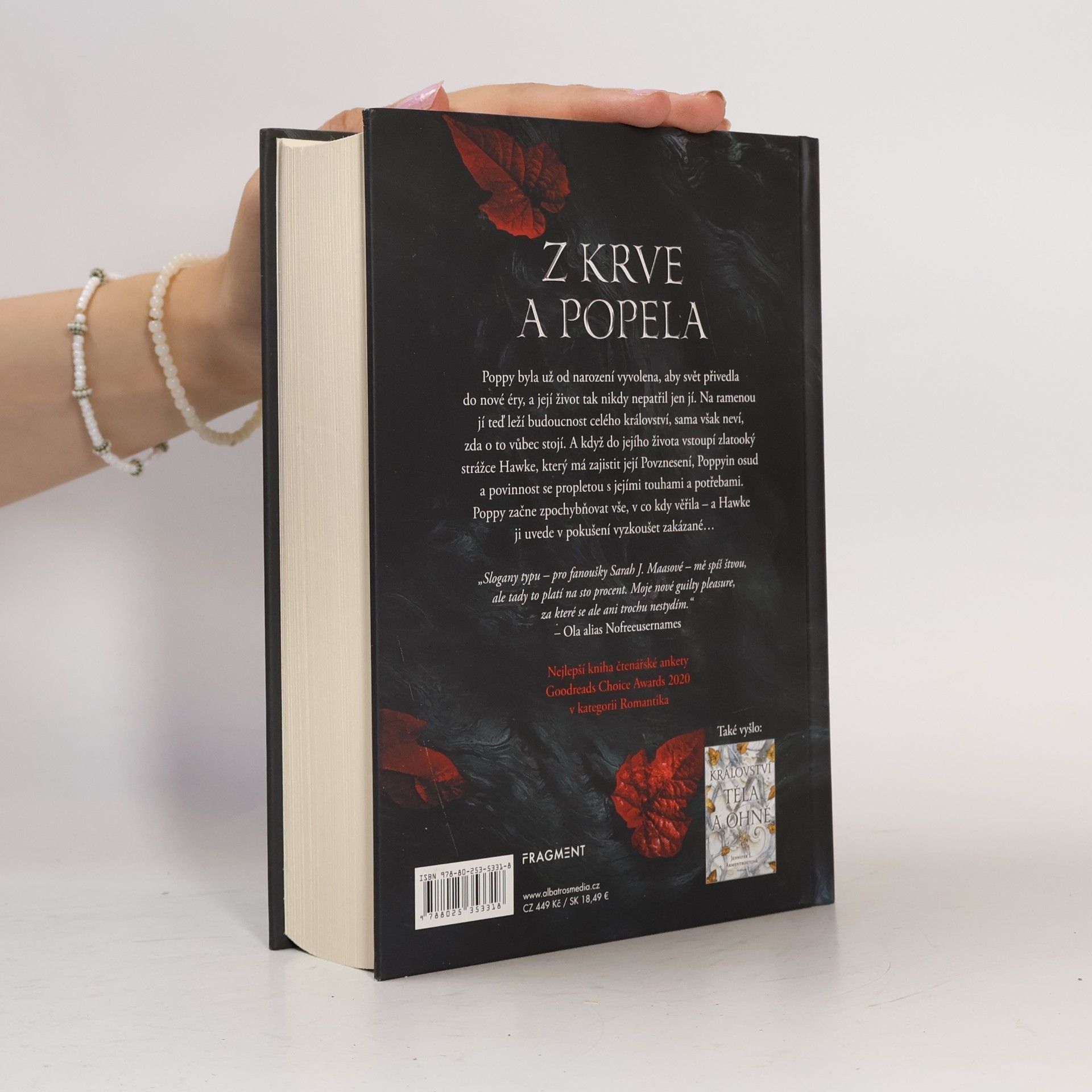 Jennifer L. Armentrout Z krve a popela