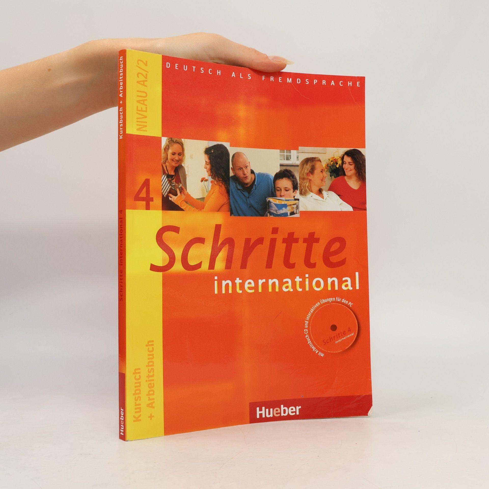 Schritte 4 international. Kursbuch + Arbeitsbuch