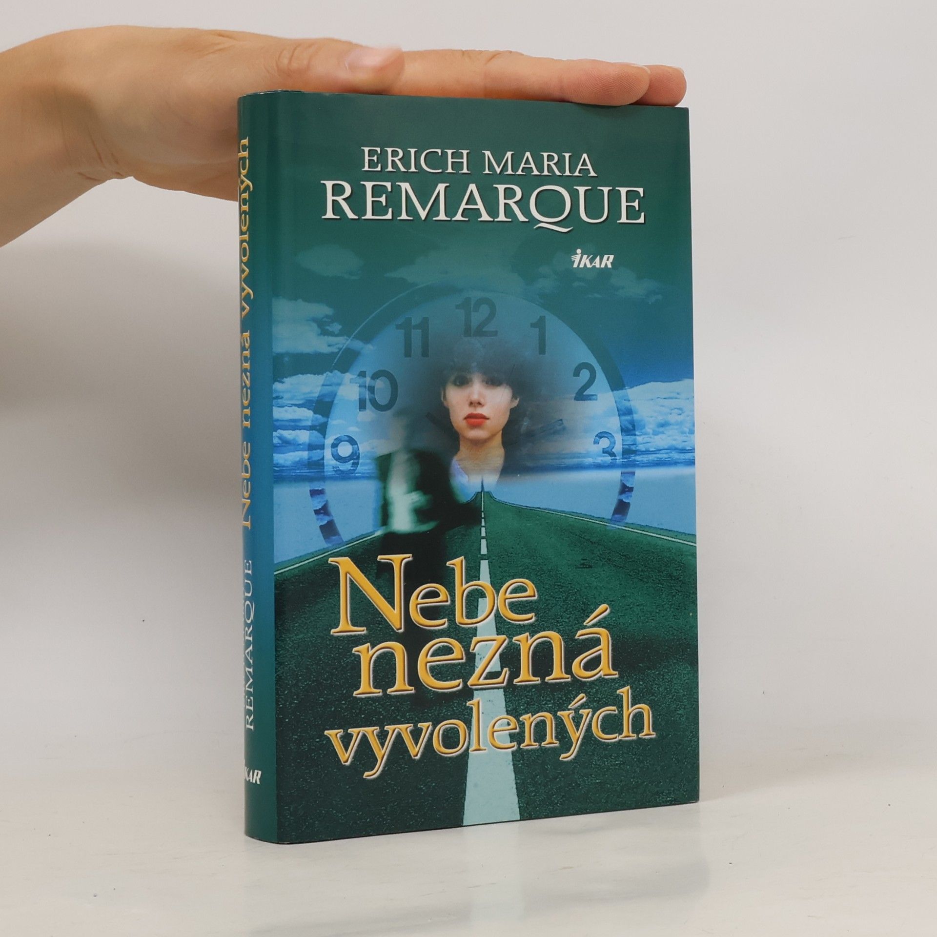 Erich Maria Remarque Nebe nezná vyvolených