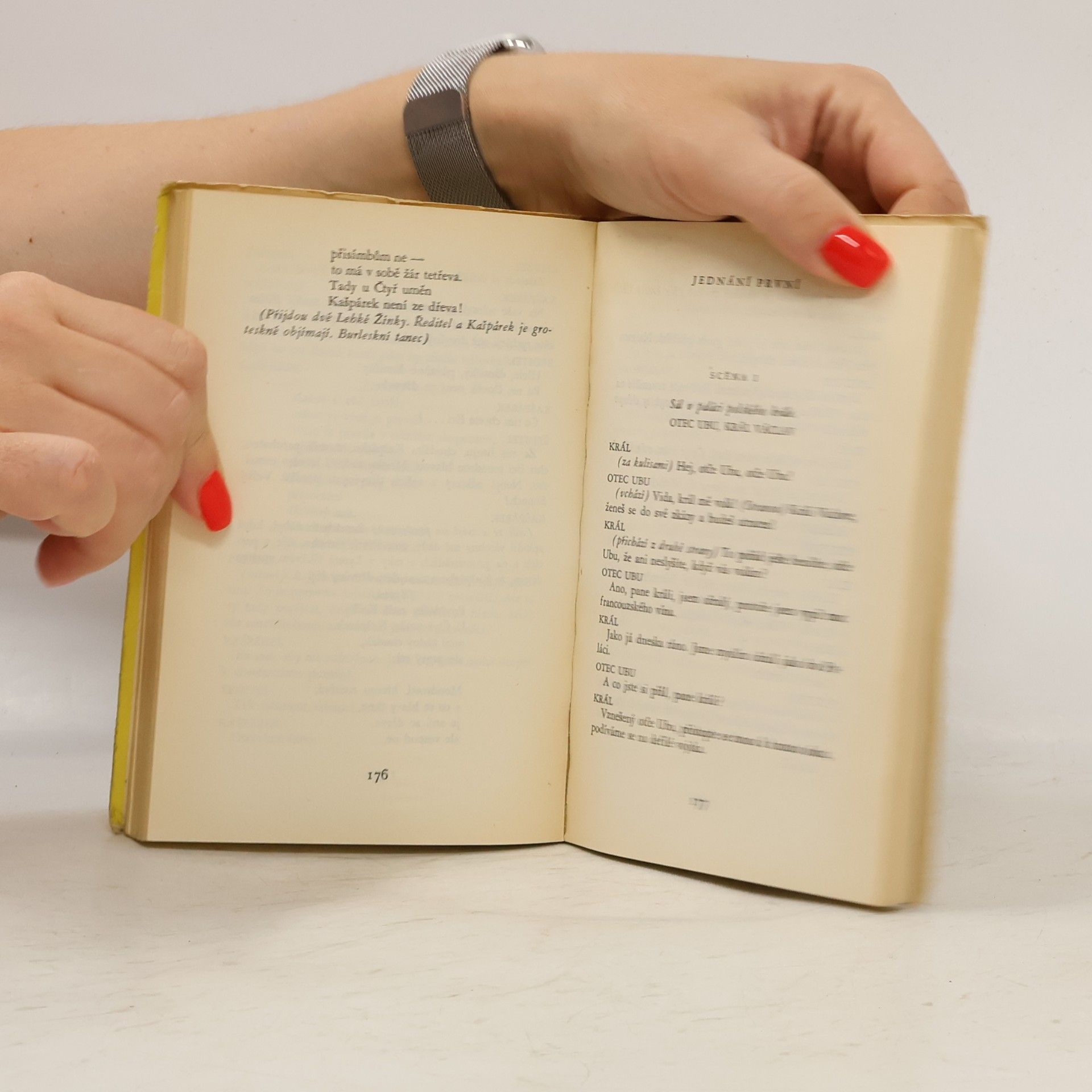 Alfred Jarry Ubu králem a jiné hry a prózy