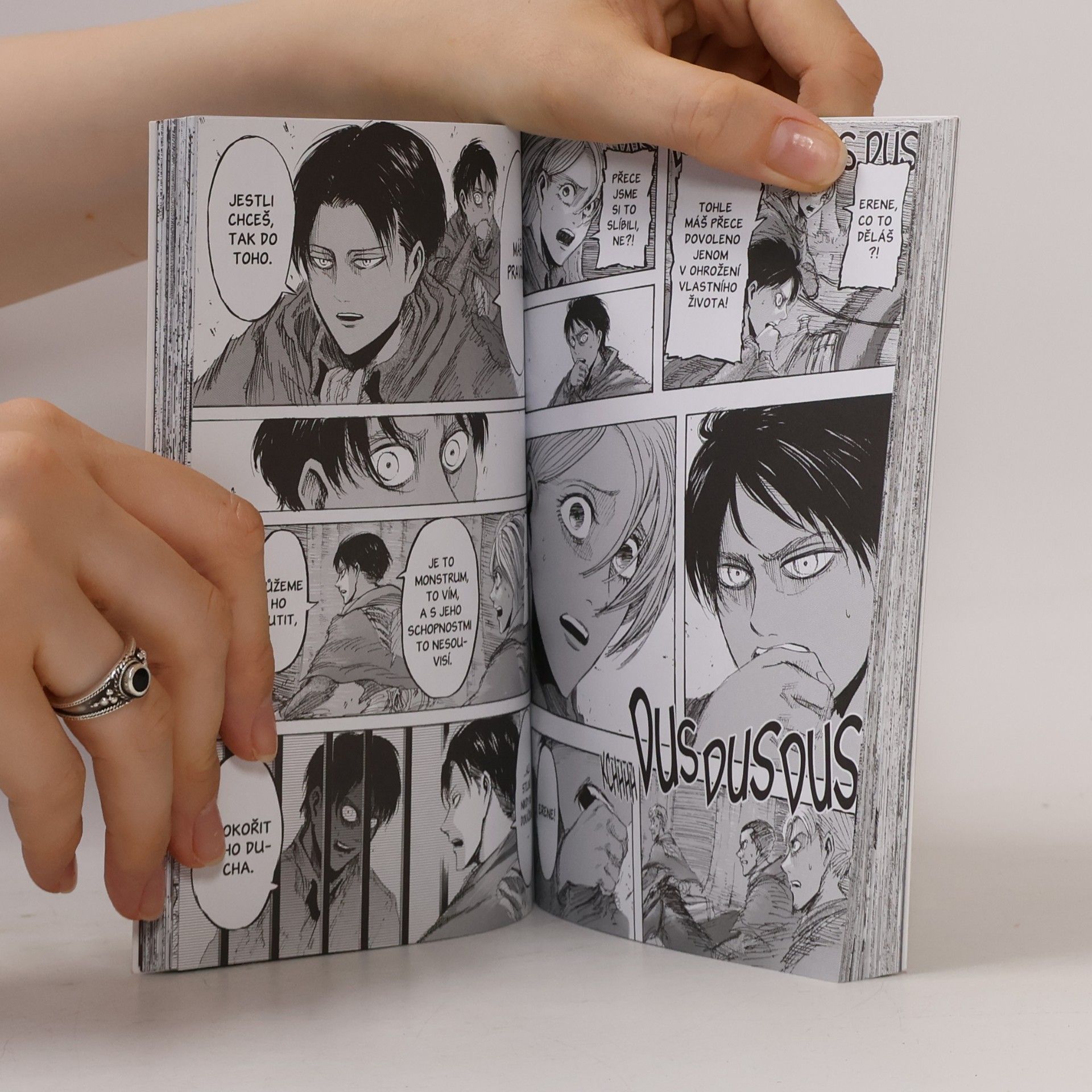 Hajime Isayama Útok titánů. 6