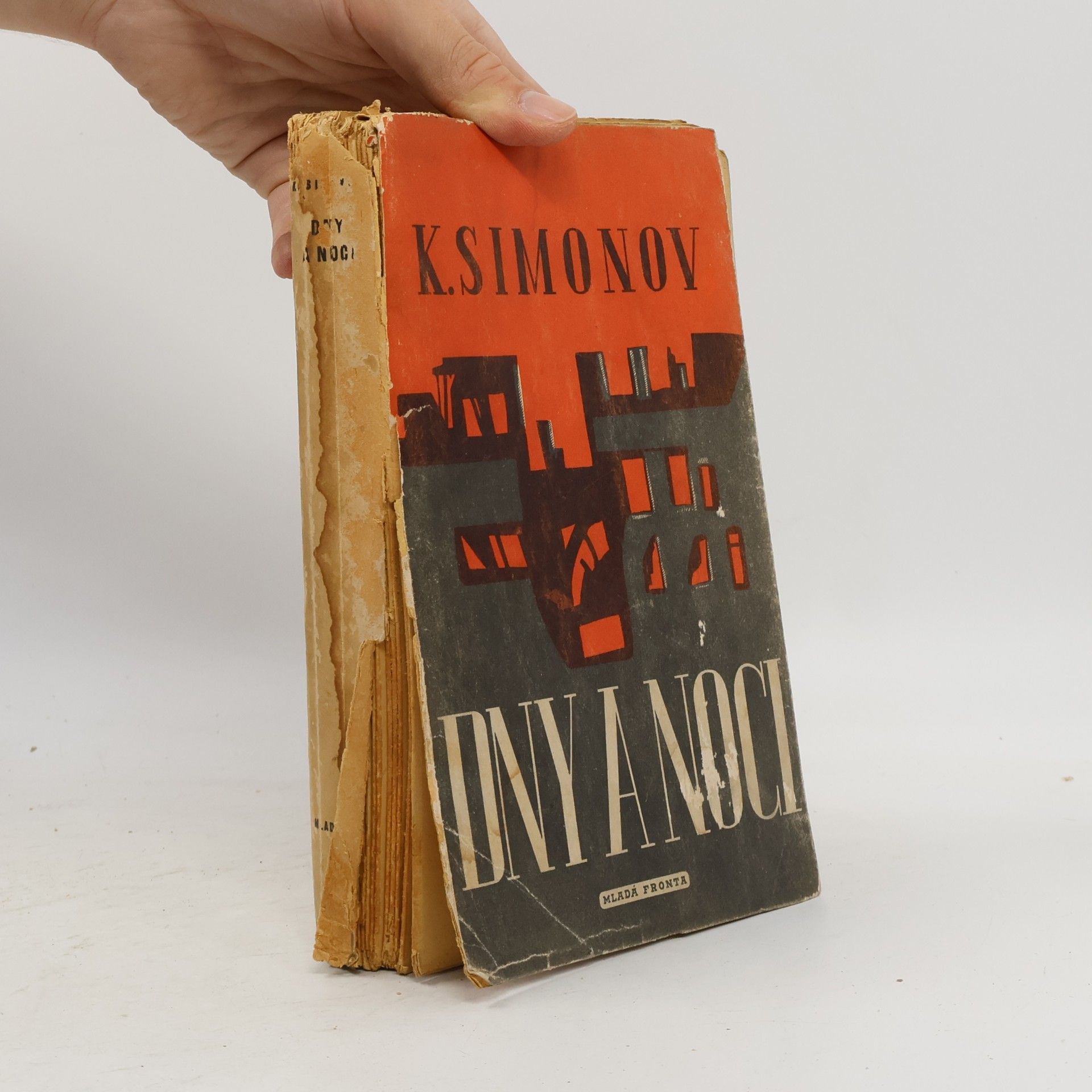 Konstantin Simonow Dny a noci