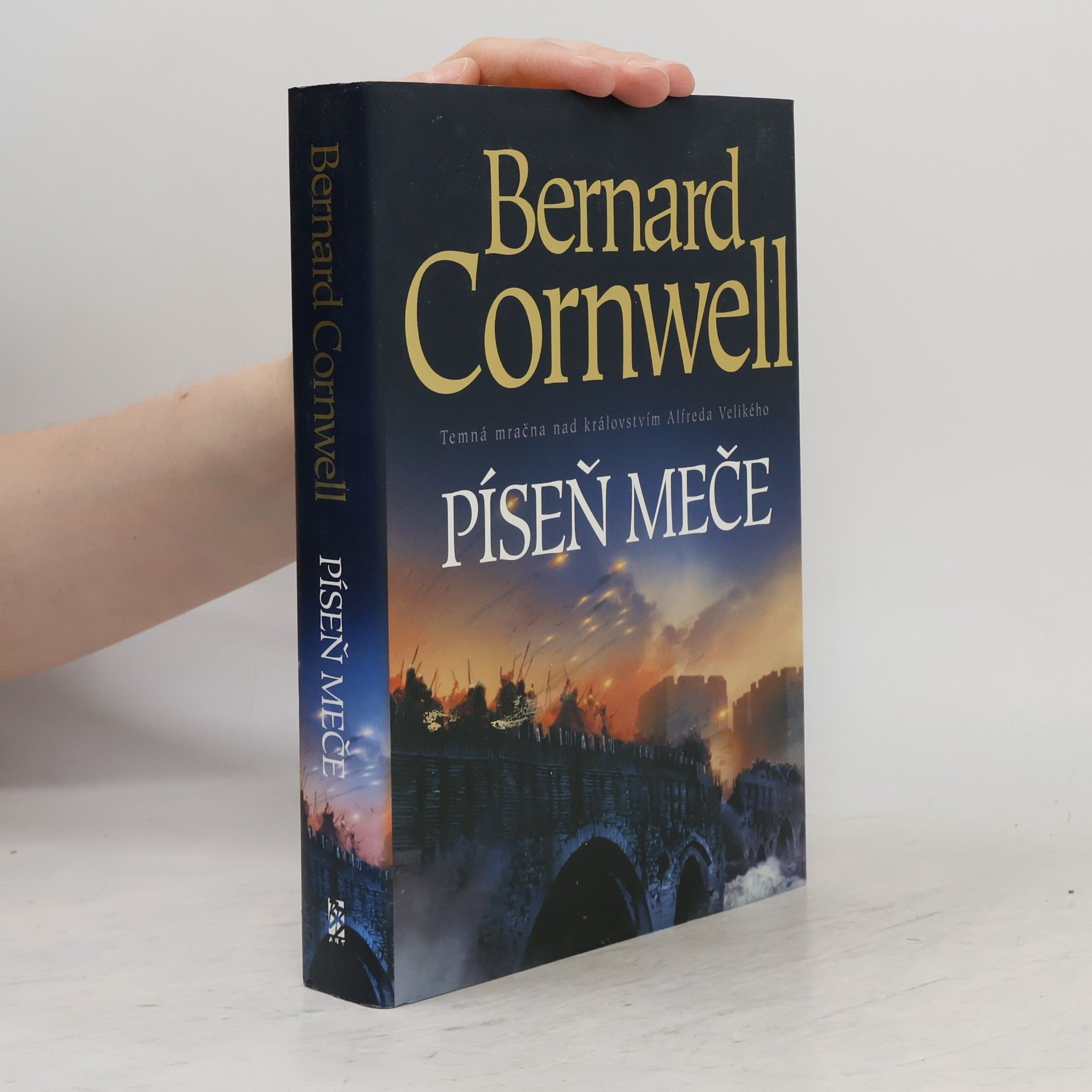 Bernard Cornwell Píseň meče. Království Alfreda Velikého