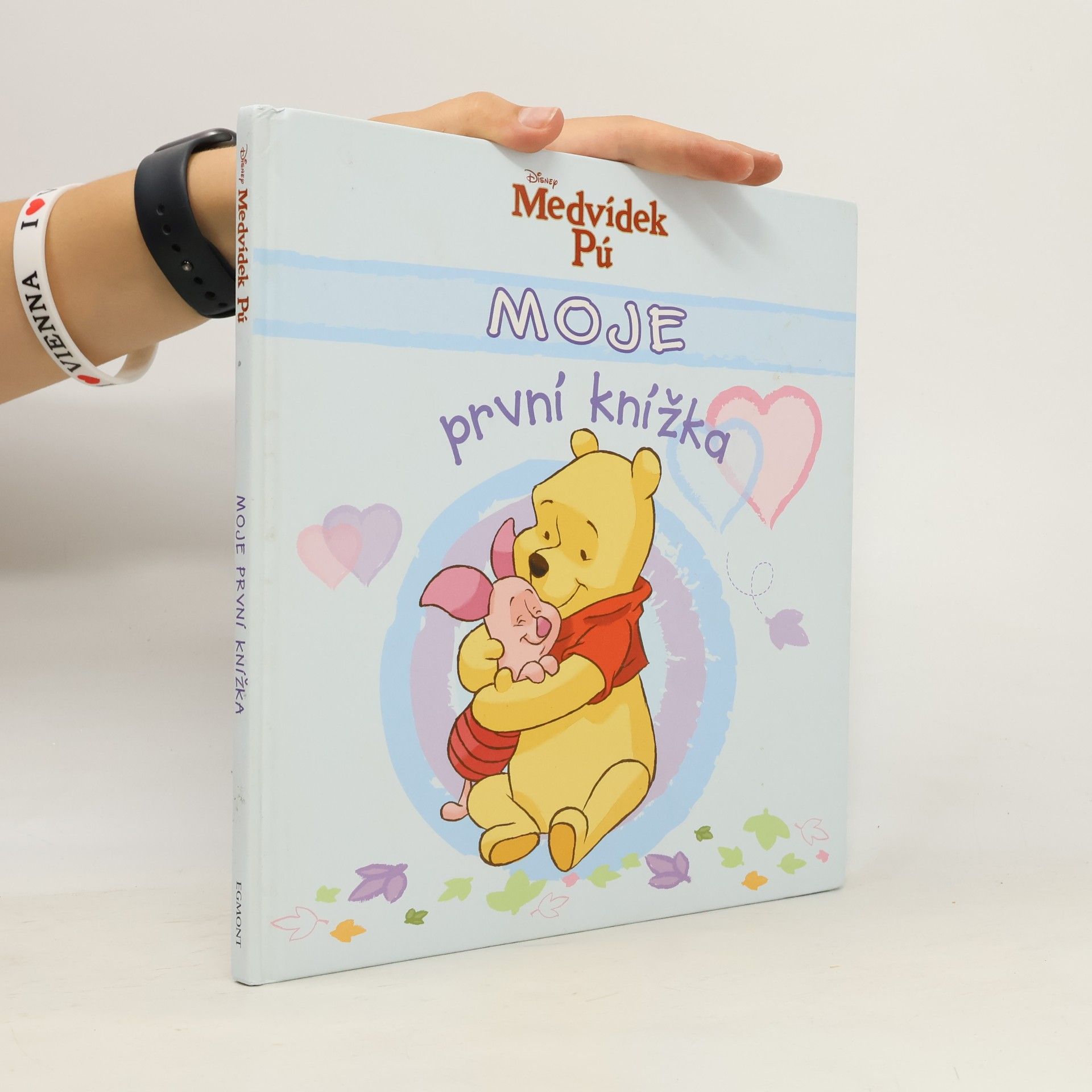 Natalia Usenko Moje první knížka - Medvídek Pú (modrá)