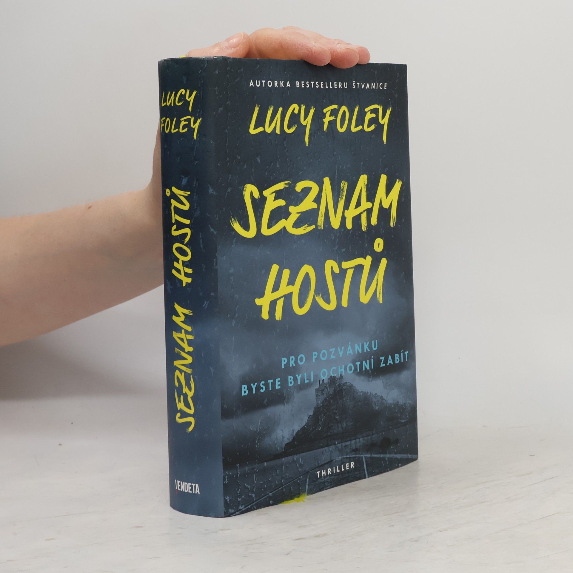 Lucy Foley Seznam hostů