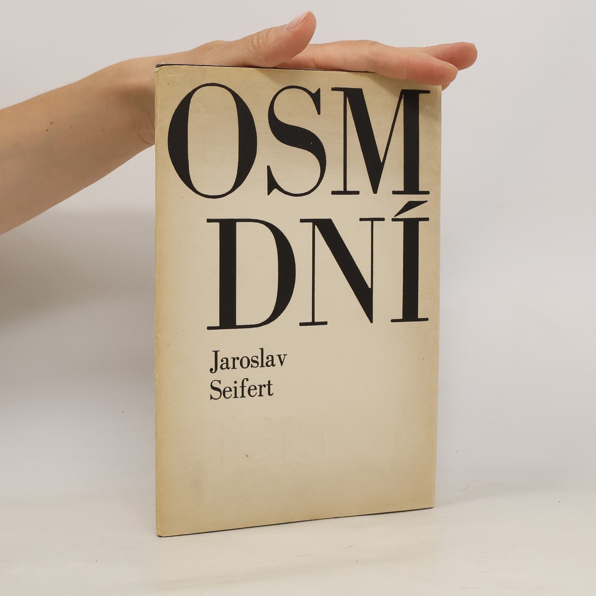 Osm dní