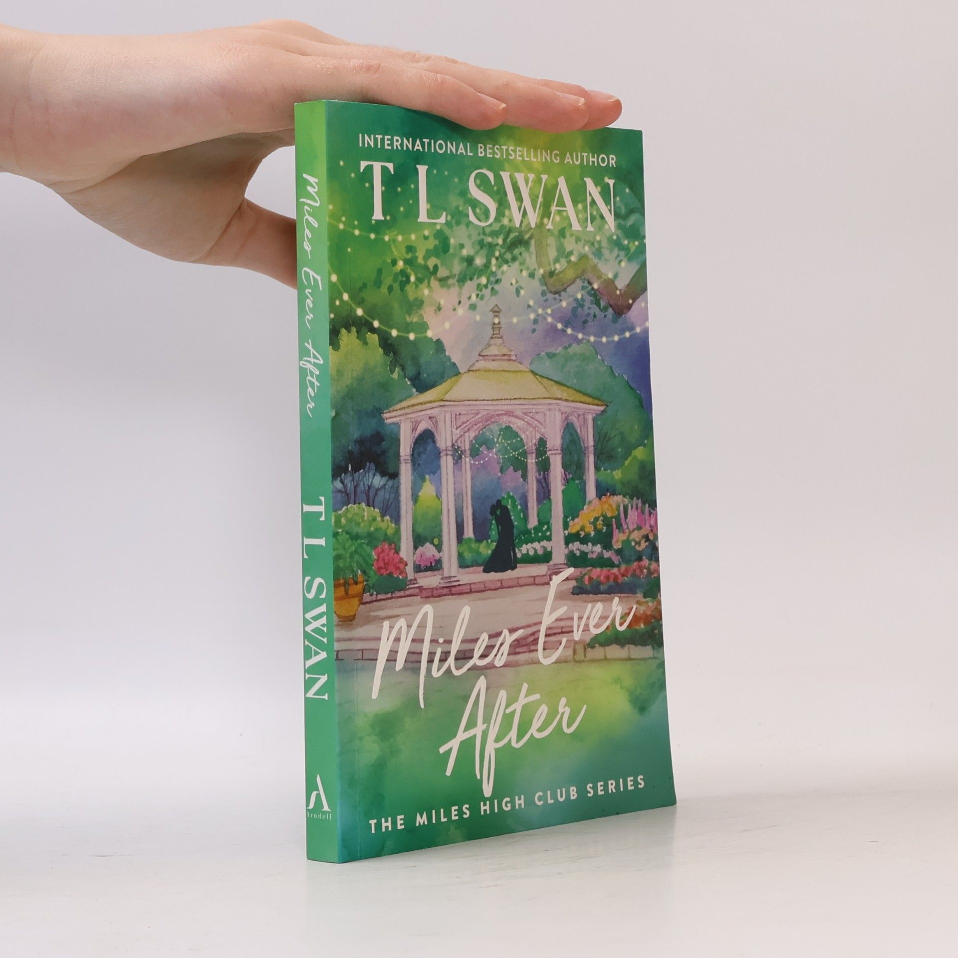 T. L. Swan The Miles High Club: Miles Ever After