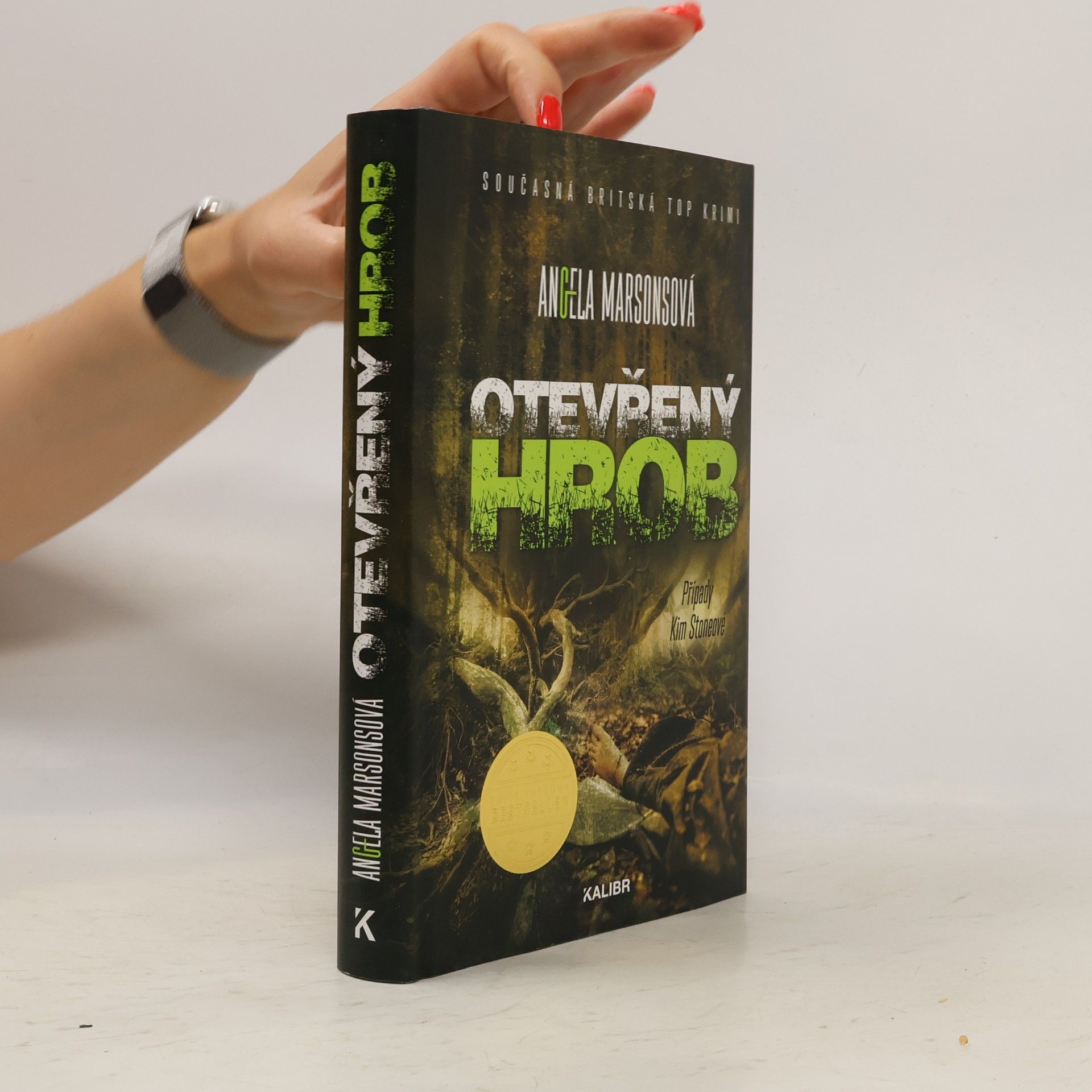 Angela Marsons Otevřený hrob