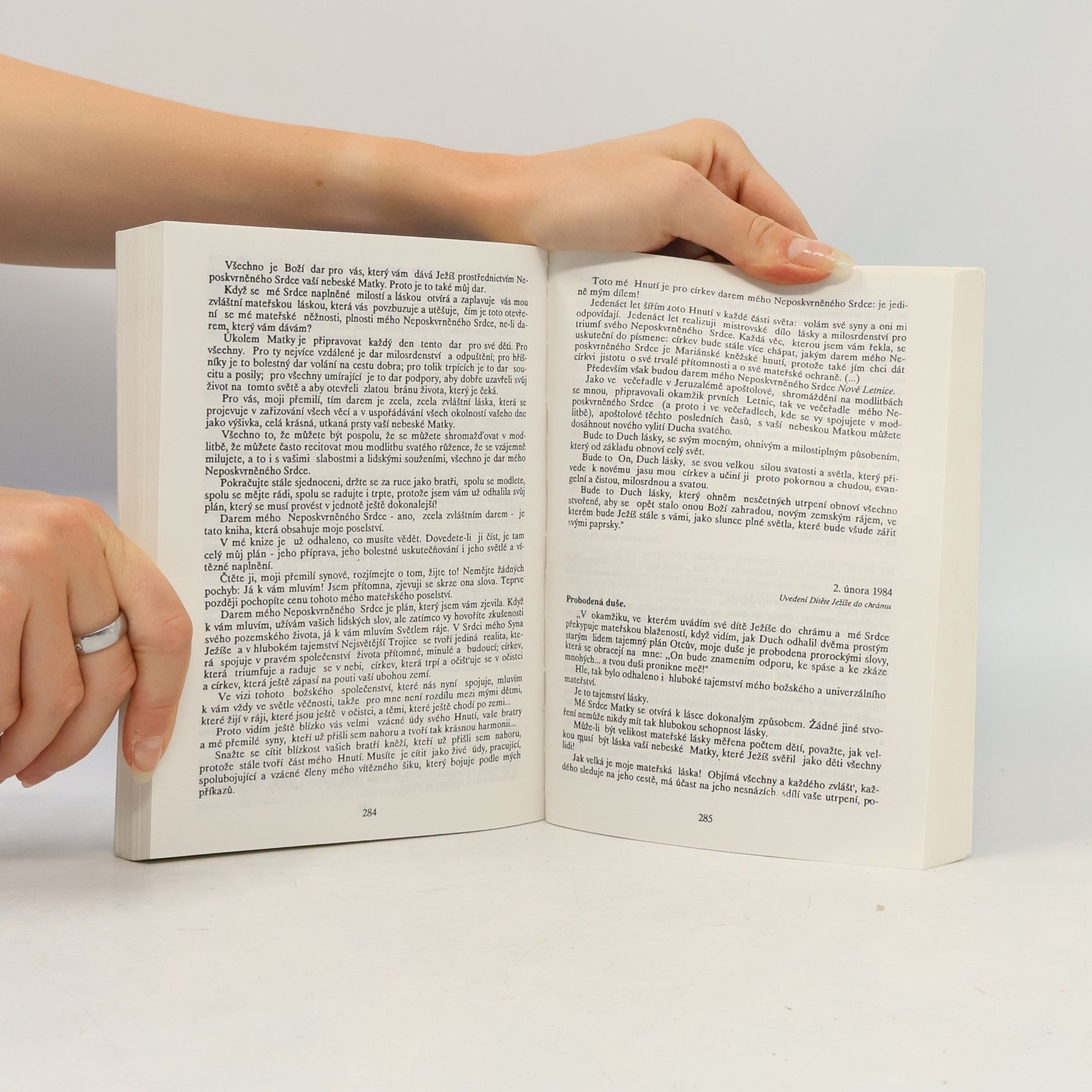 Autores varios Kněžím, přemilým synům Panny Marie