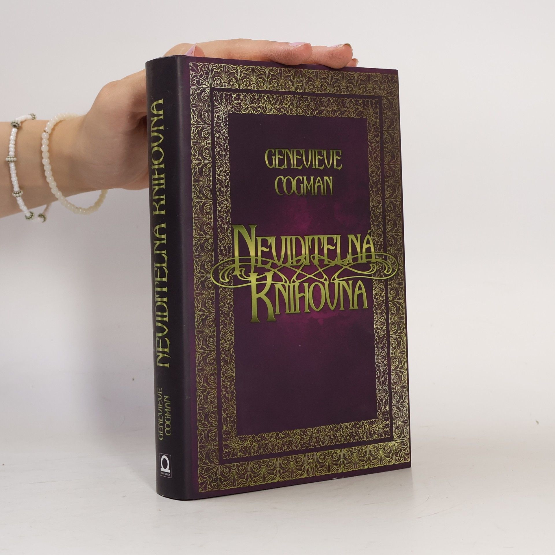 Genevieve Cogman Neviditelná knihovna