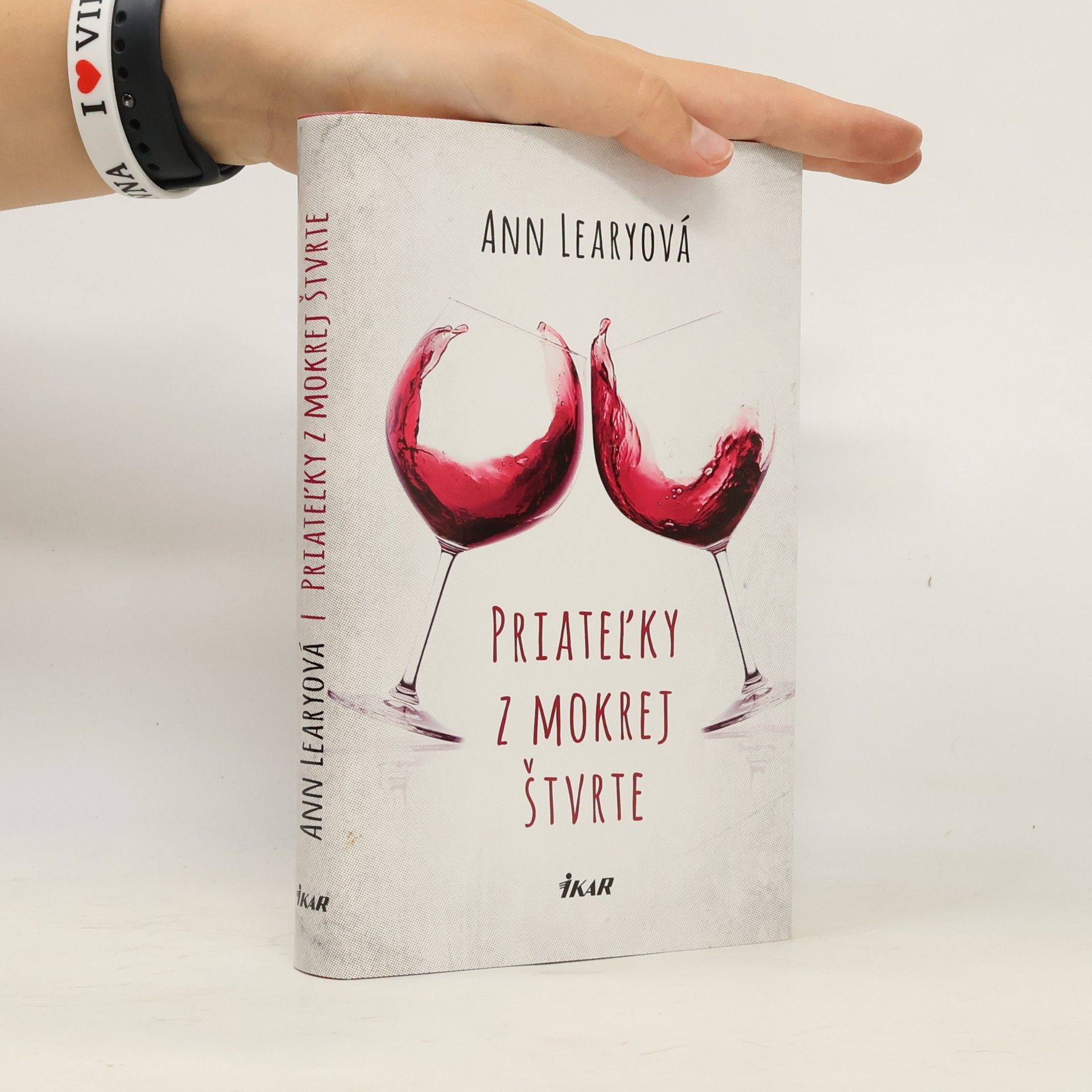 Ann Leary Priateľky z mokrej štvrte