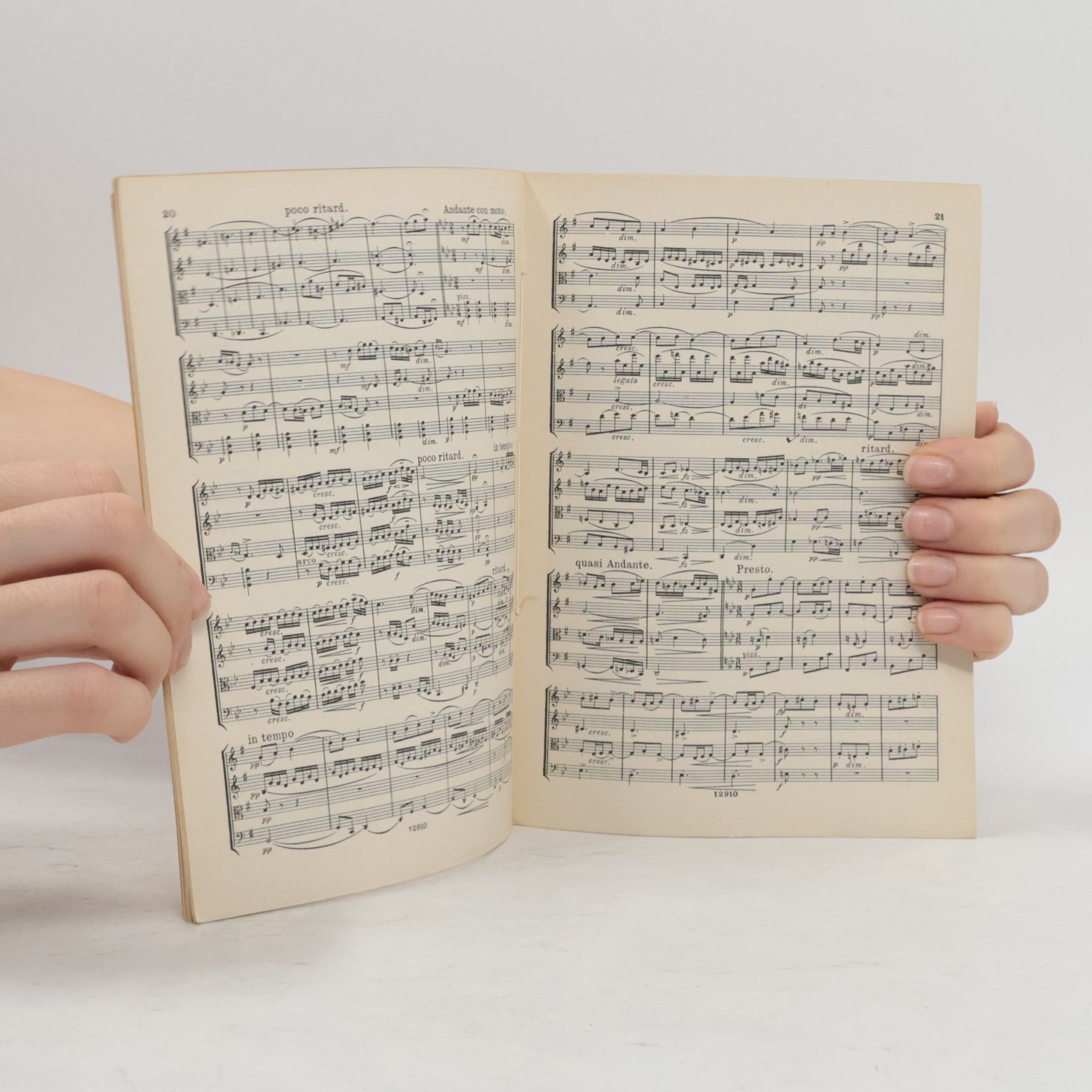 Antonín Dvořák Quartett. Es dur für 2 Violinen, Viola, und Violoncell, op. 51.