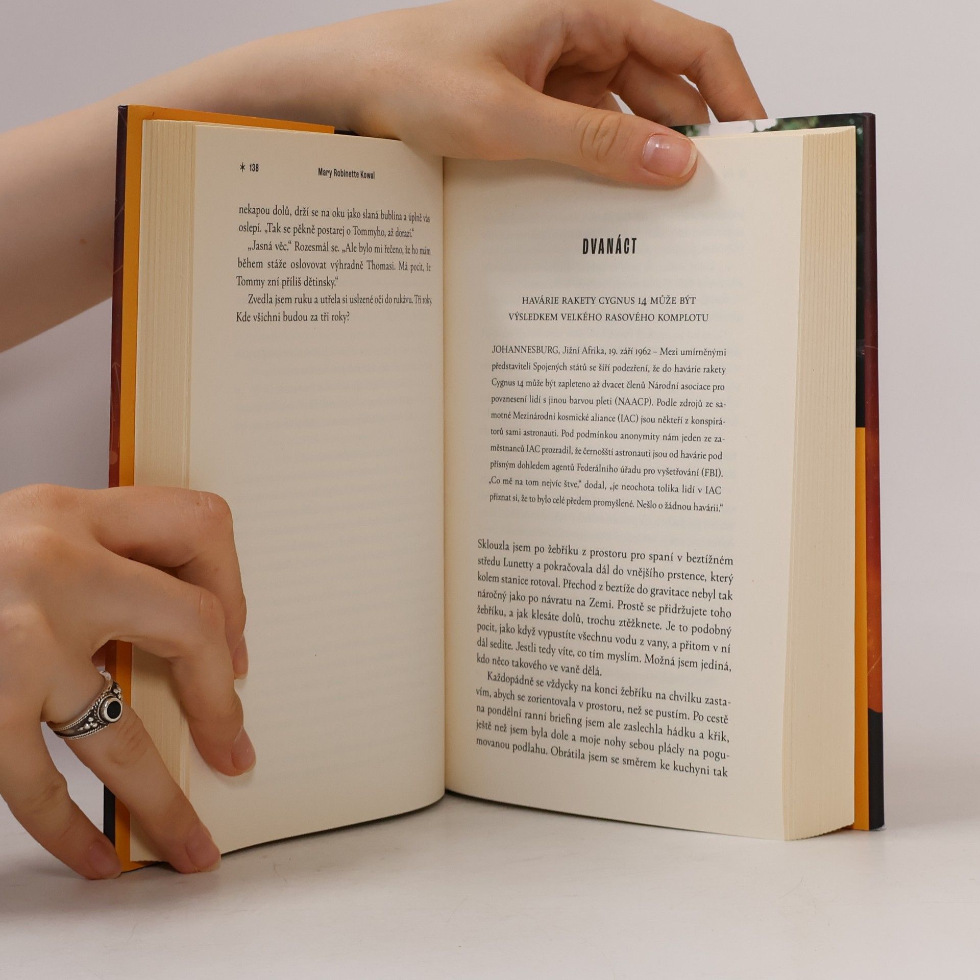Mary Robinette Kowal Osudové nebe