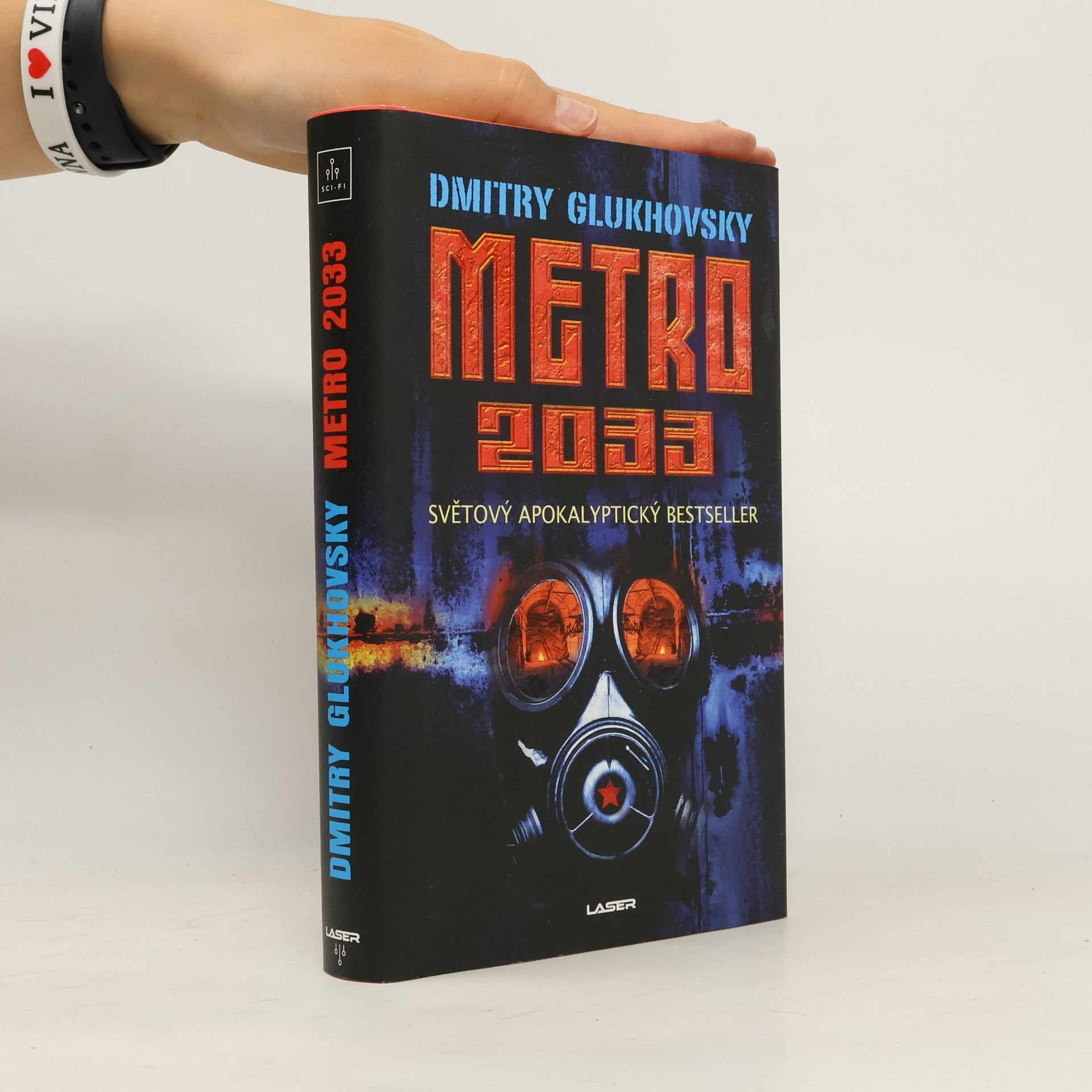 Dmitry Gluchovsky Metro 2033