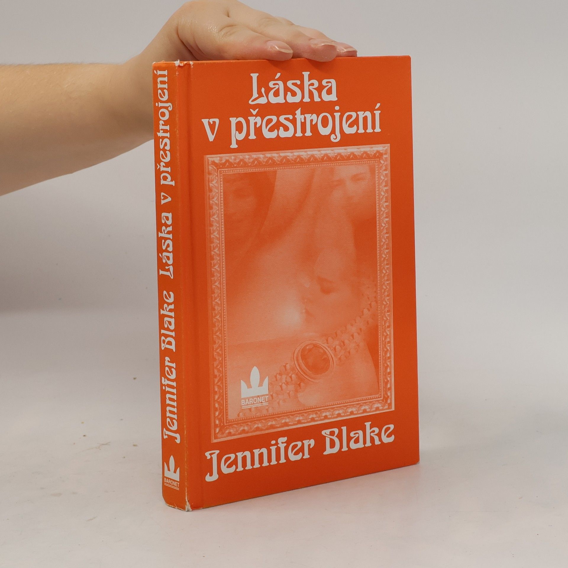 Jennifer Blake Láska v přestrojení