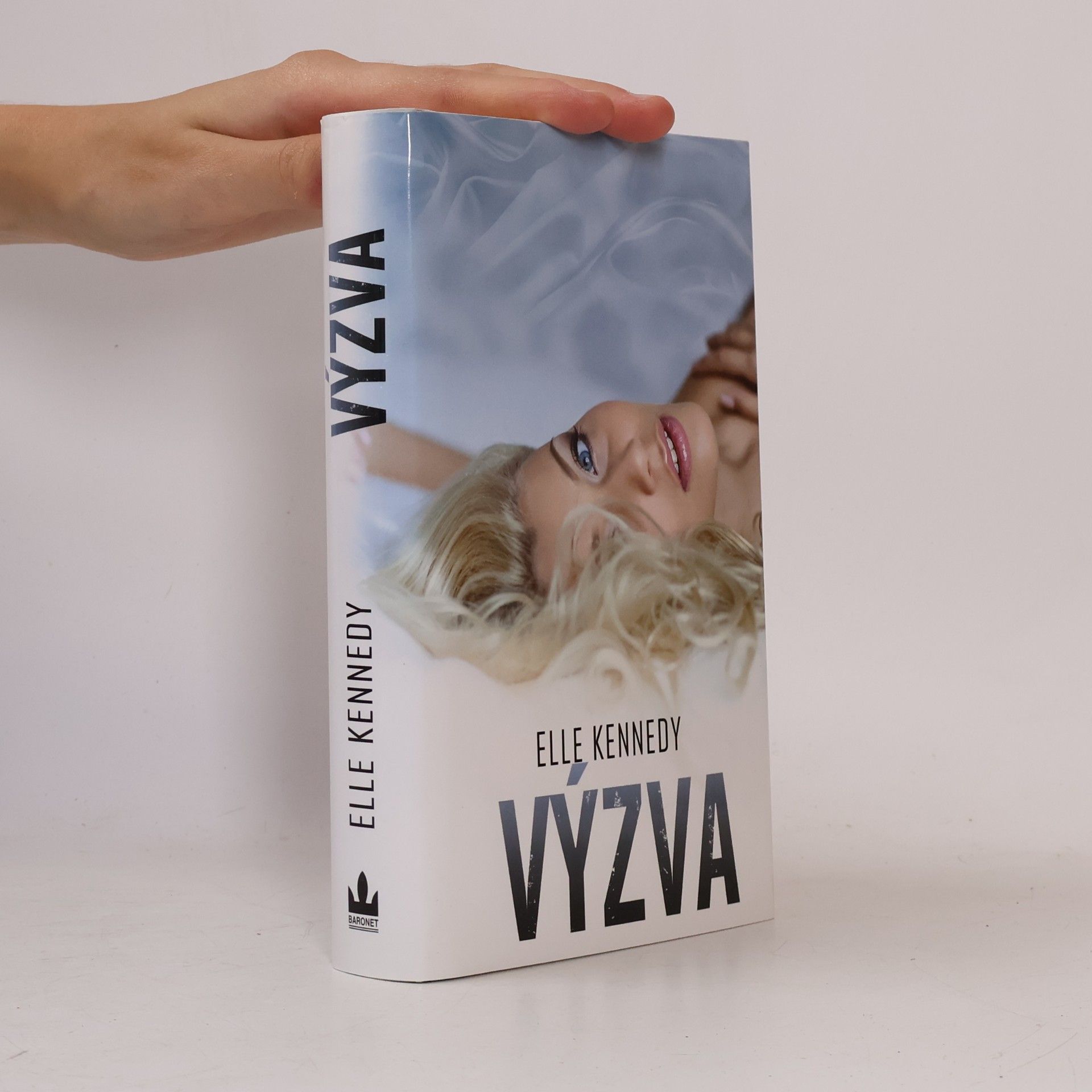 Elle Kennedy Výzva