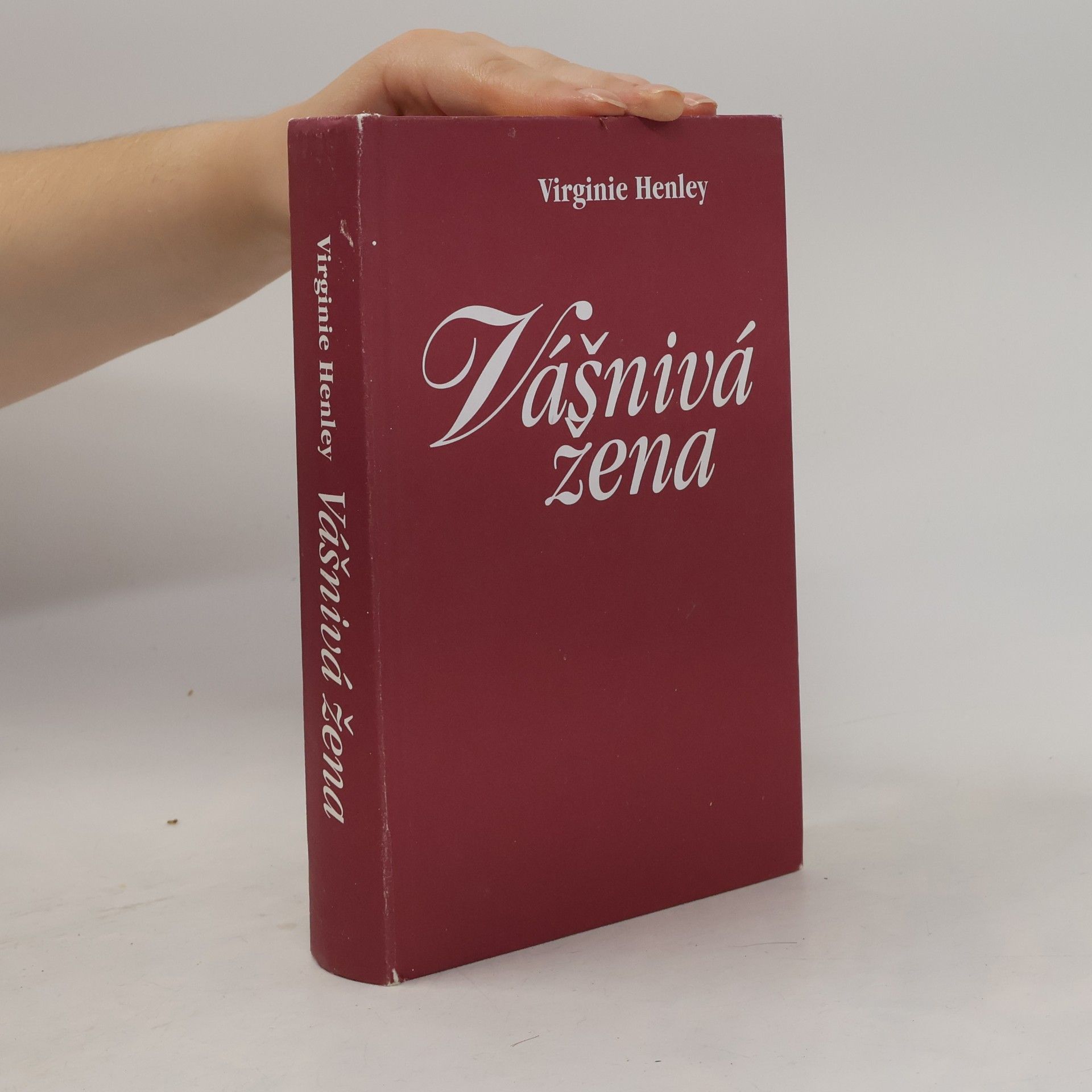 Virginia Henley Vášnivá žena