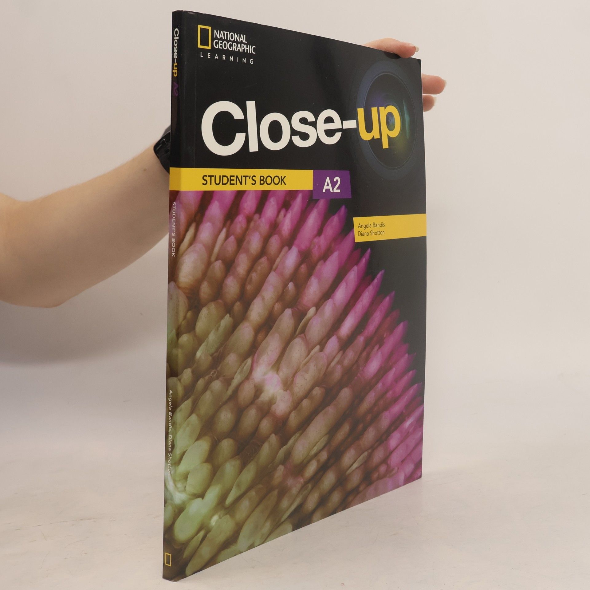 Agela Bandis Close-up : A2. Student's book