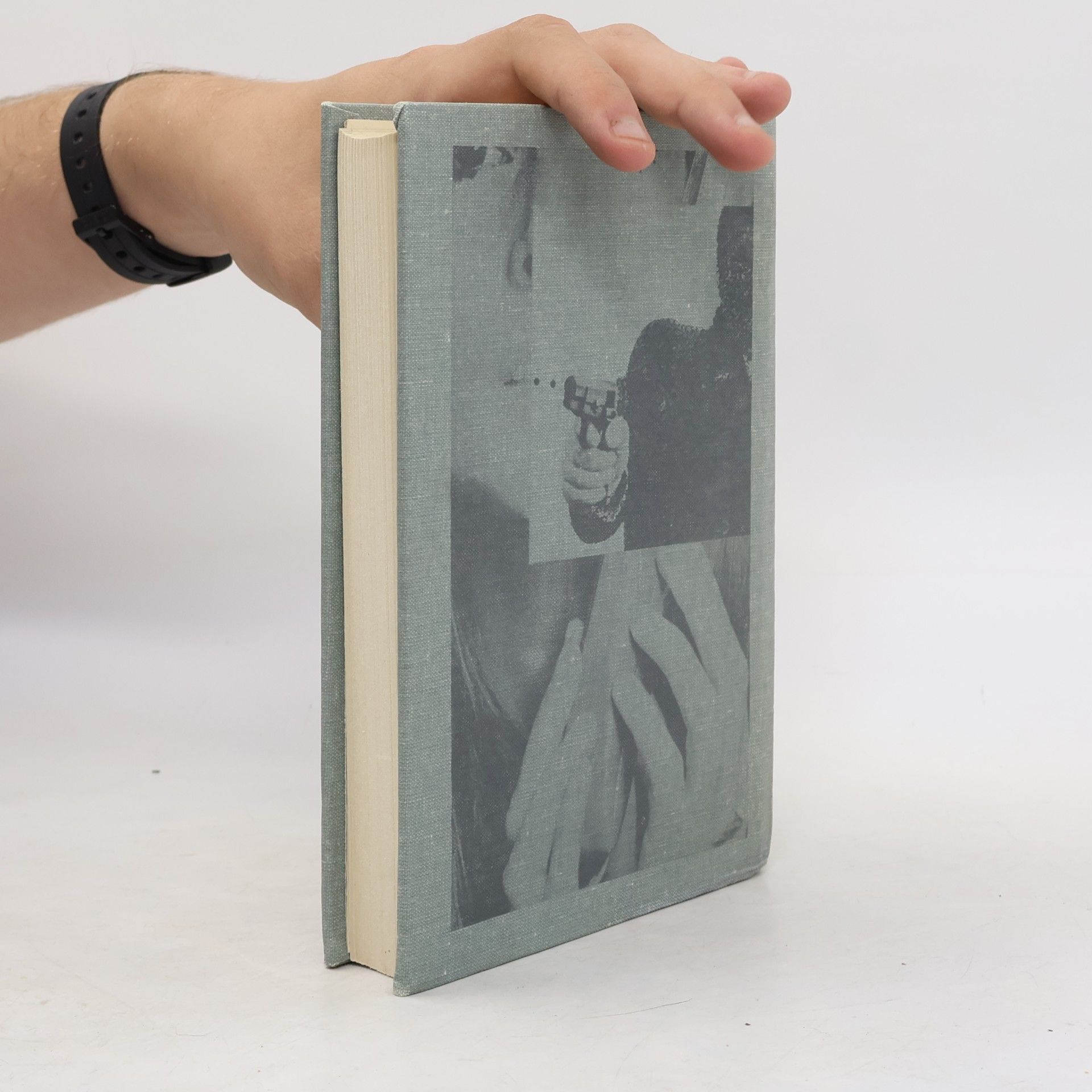 Dashiell Hammett Tři krvavé historie