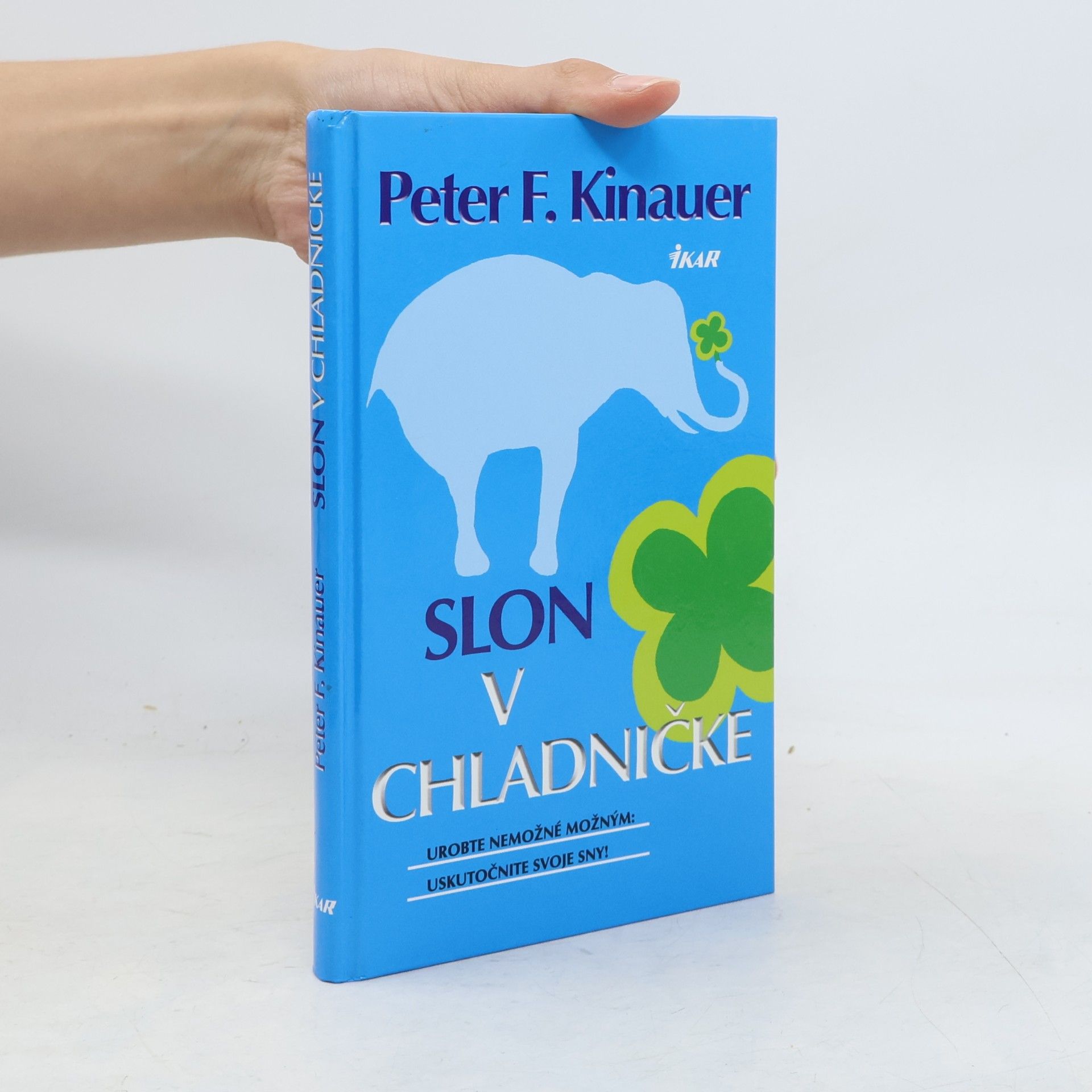 Peter F. Kinauer Slon v chladničke