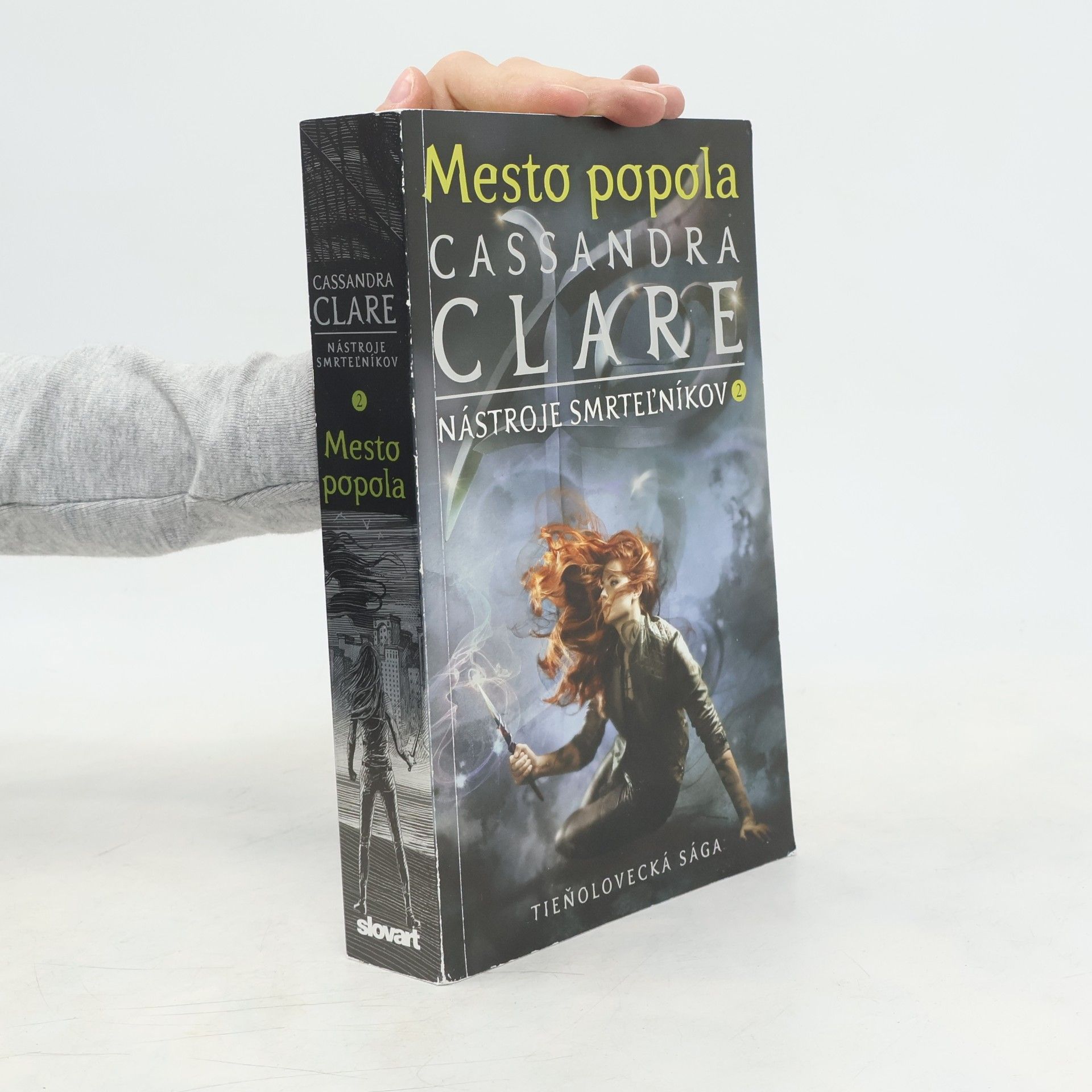 Cassandra Clare Mesto popola