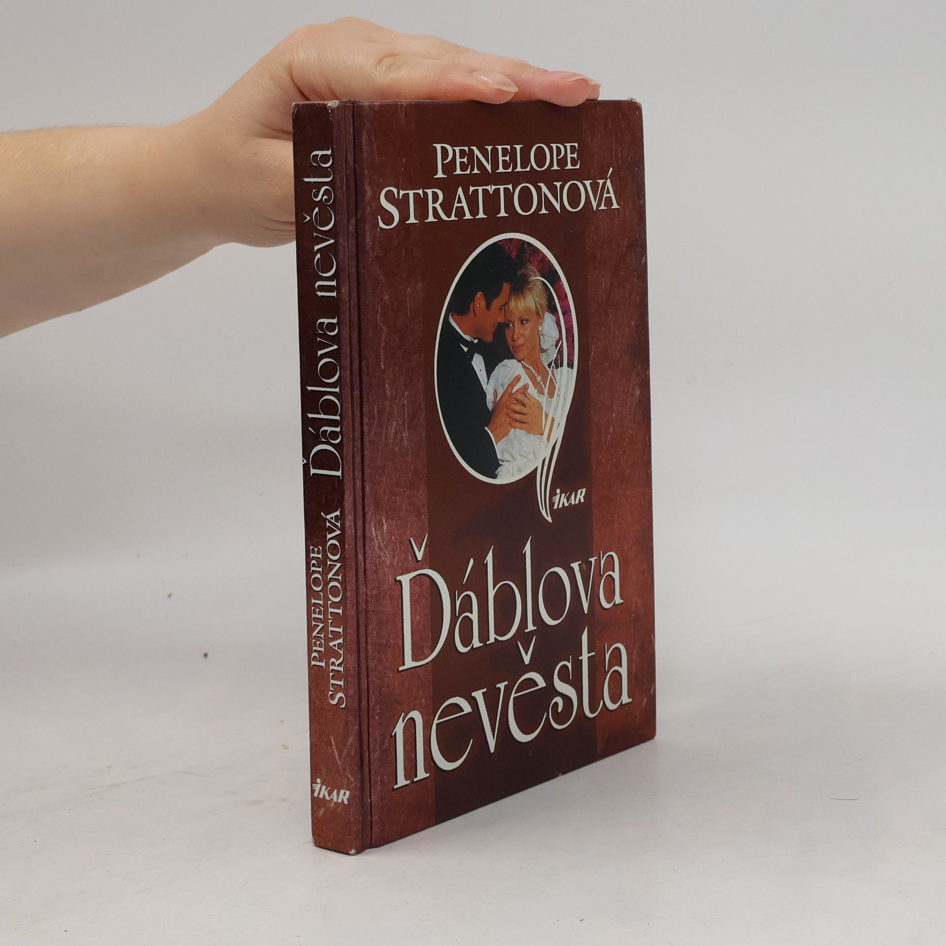 Penelope Stratton Ďáblova nevěsta