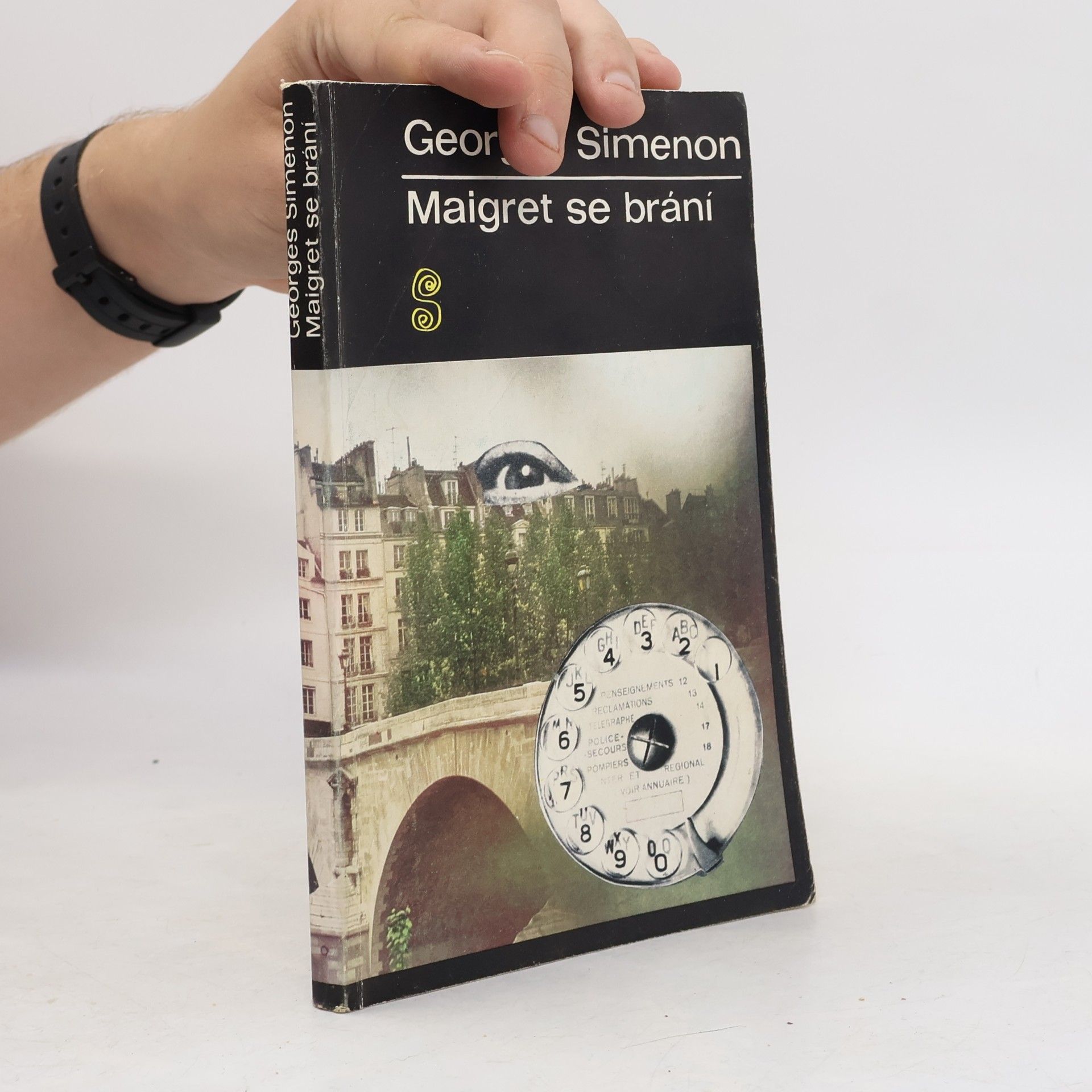 Georges Simenon Maigret se brání