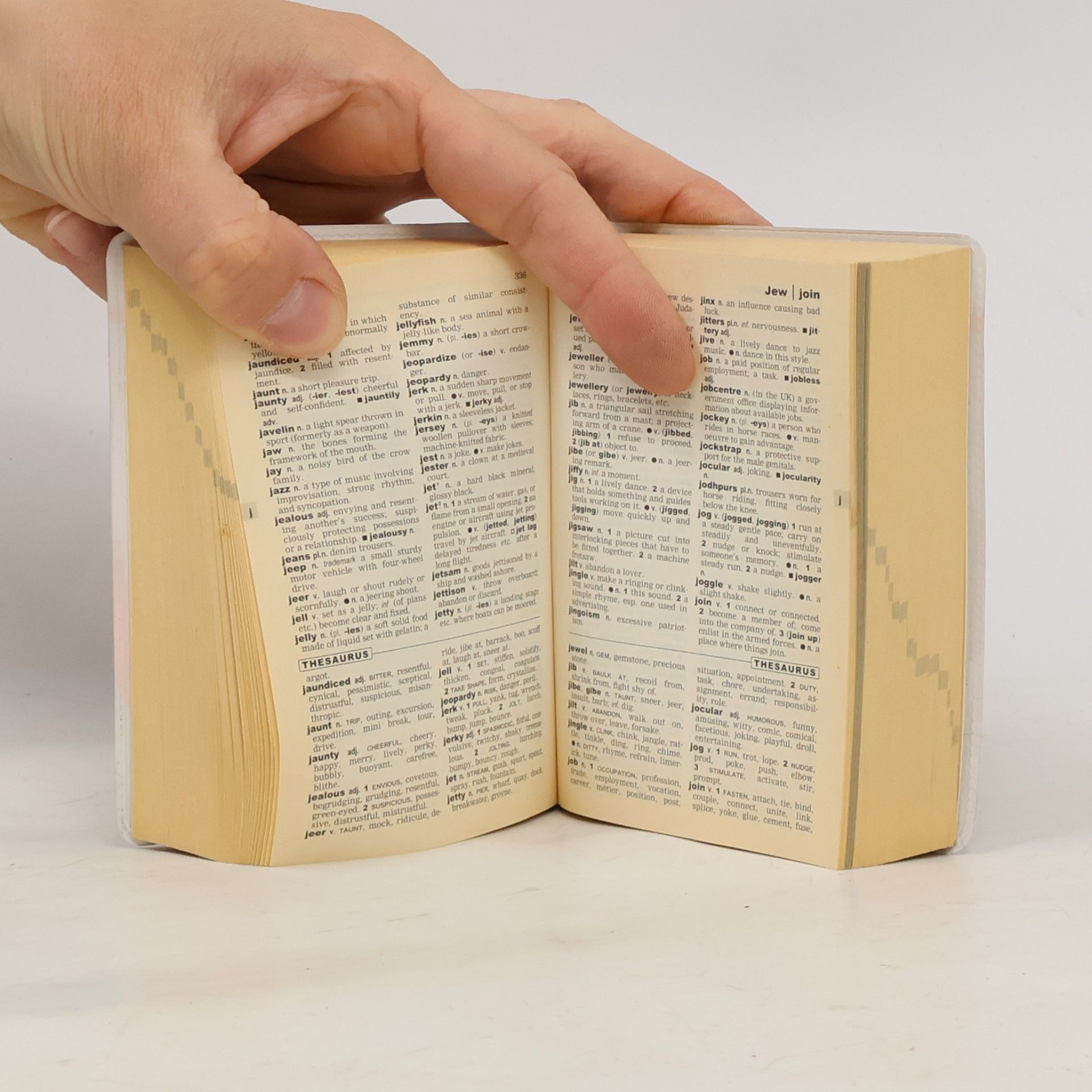 Sara Hawker Oxford Mini Dictionary, Thesaurus, and Wordpower Guide