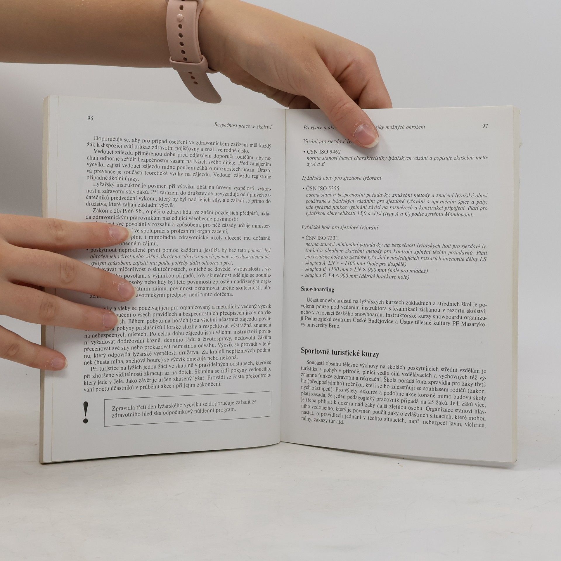 Collectif d'auteurs Bezpečnost práce ve školství
