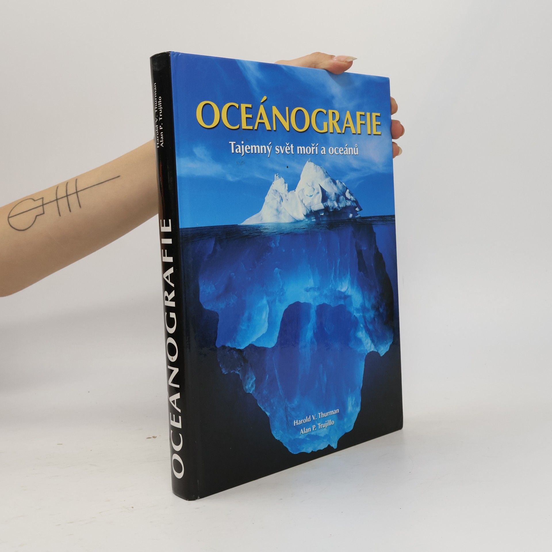 Alan P. Trujillo Oceánografie