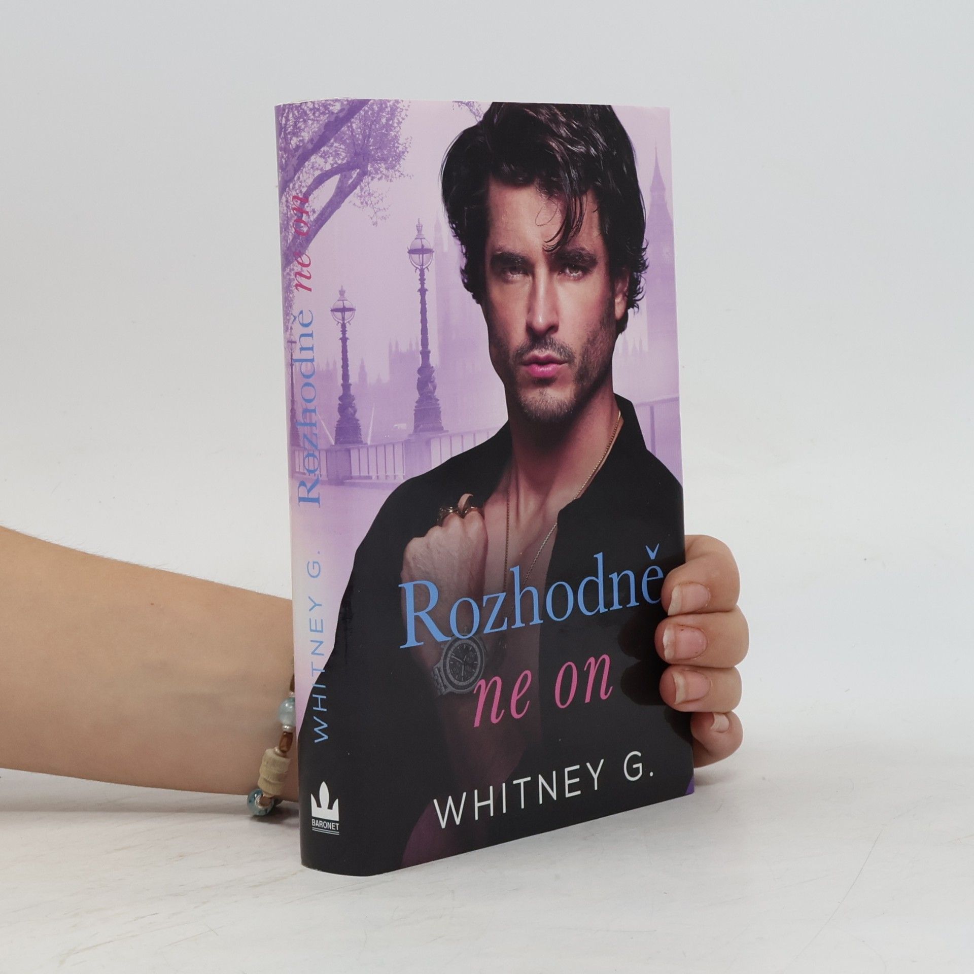Whitney Gracia Williams Rozhodně ne on