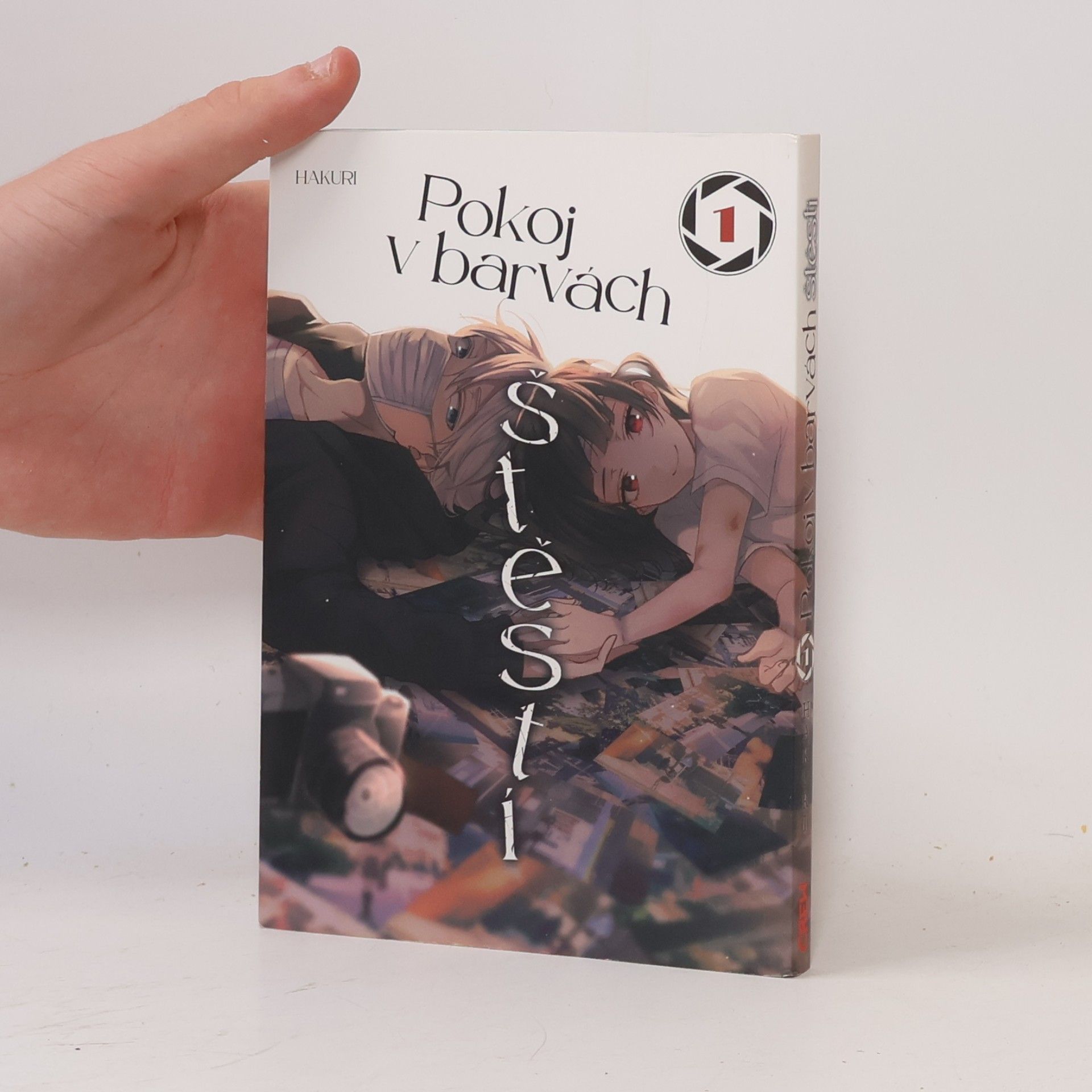 Hakuri Pokoj v barvách štěstí. 1