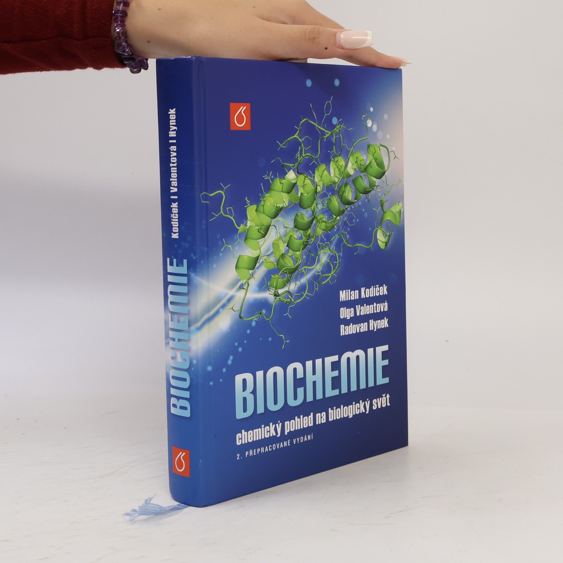 Milan Kodíček Biochemie: Chemický pohled na biologický svět