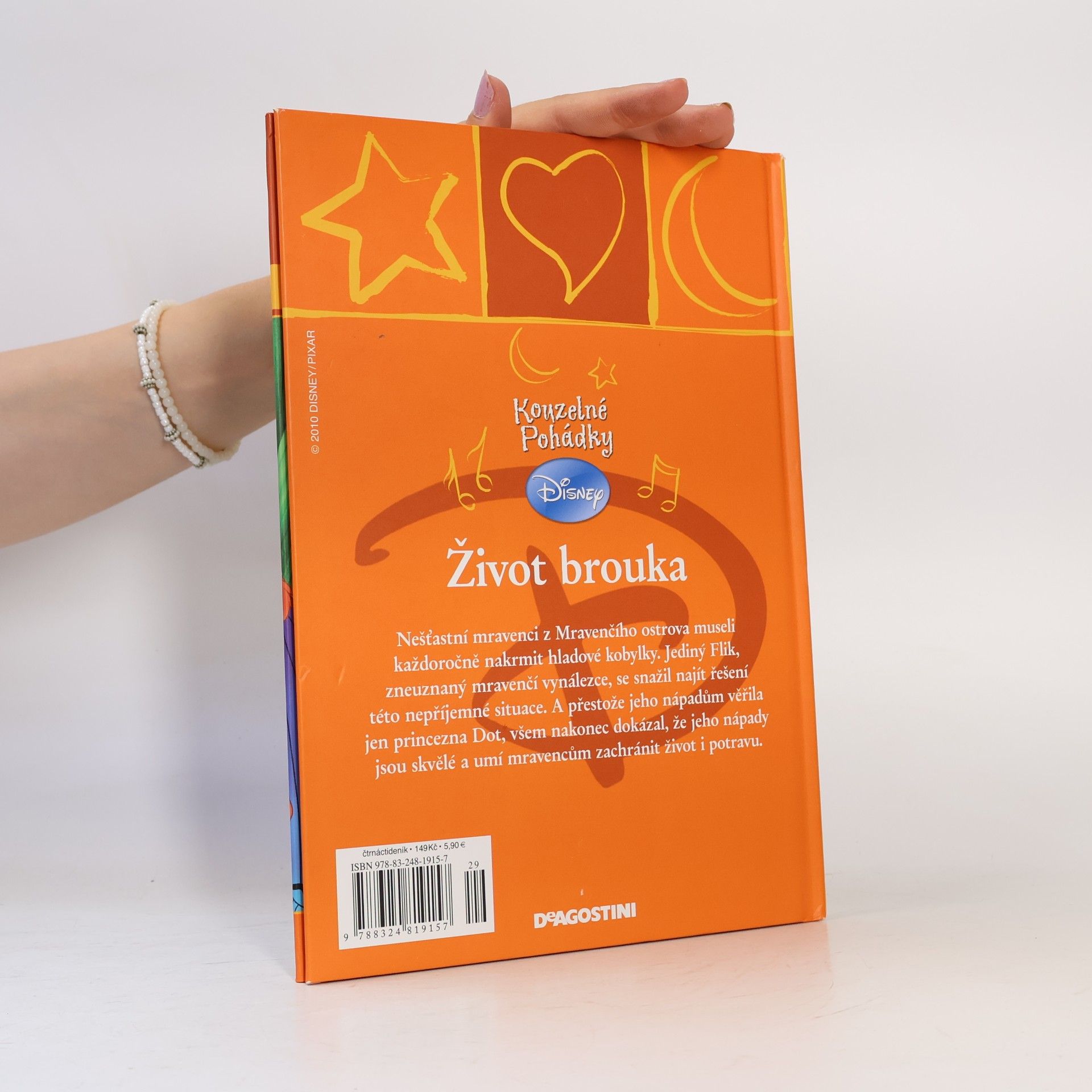 Lenka Zavřelová Život brouka