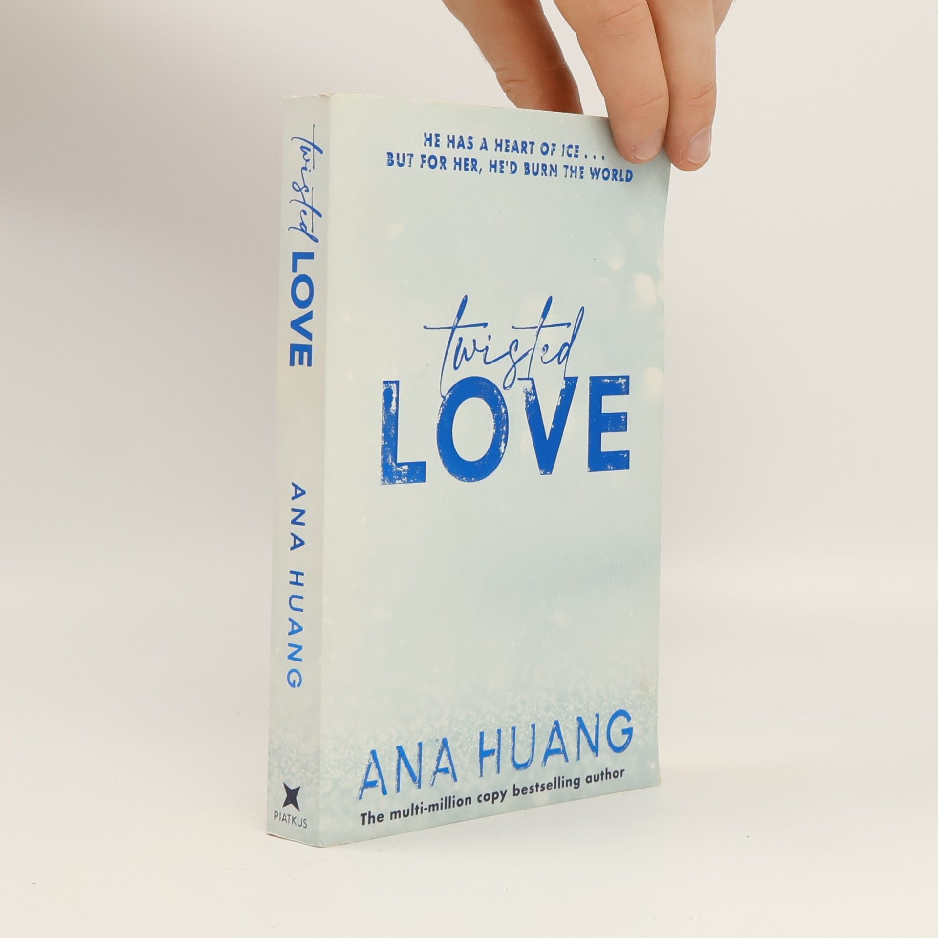 Ana Huang Twisted love. Twisted book one