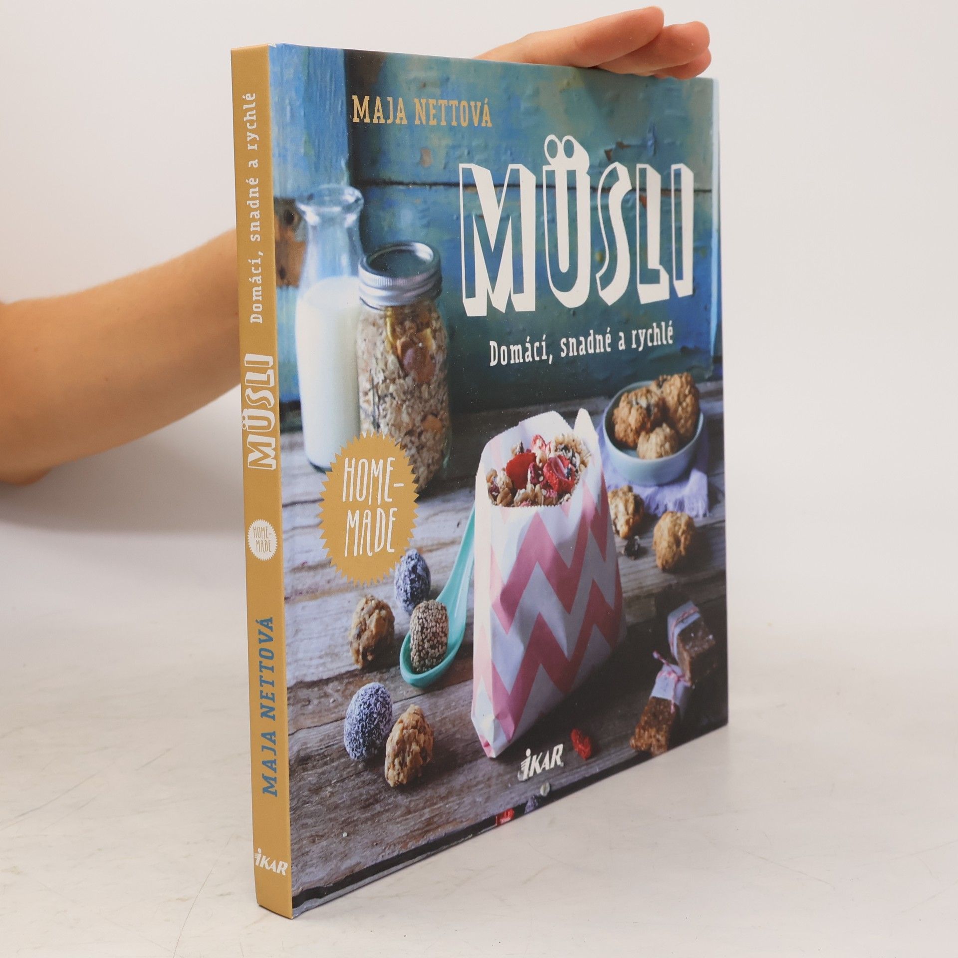 Maja Nett Müsli. Domácí, snadné a rychlé