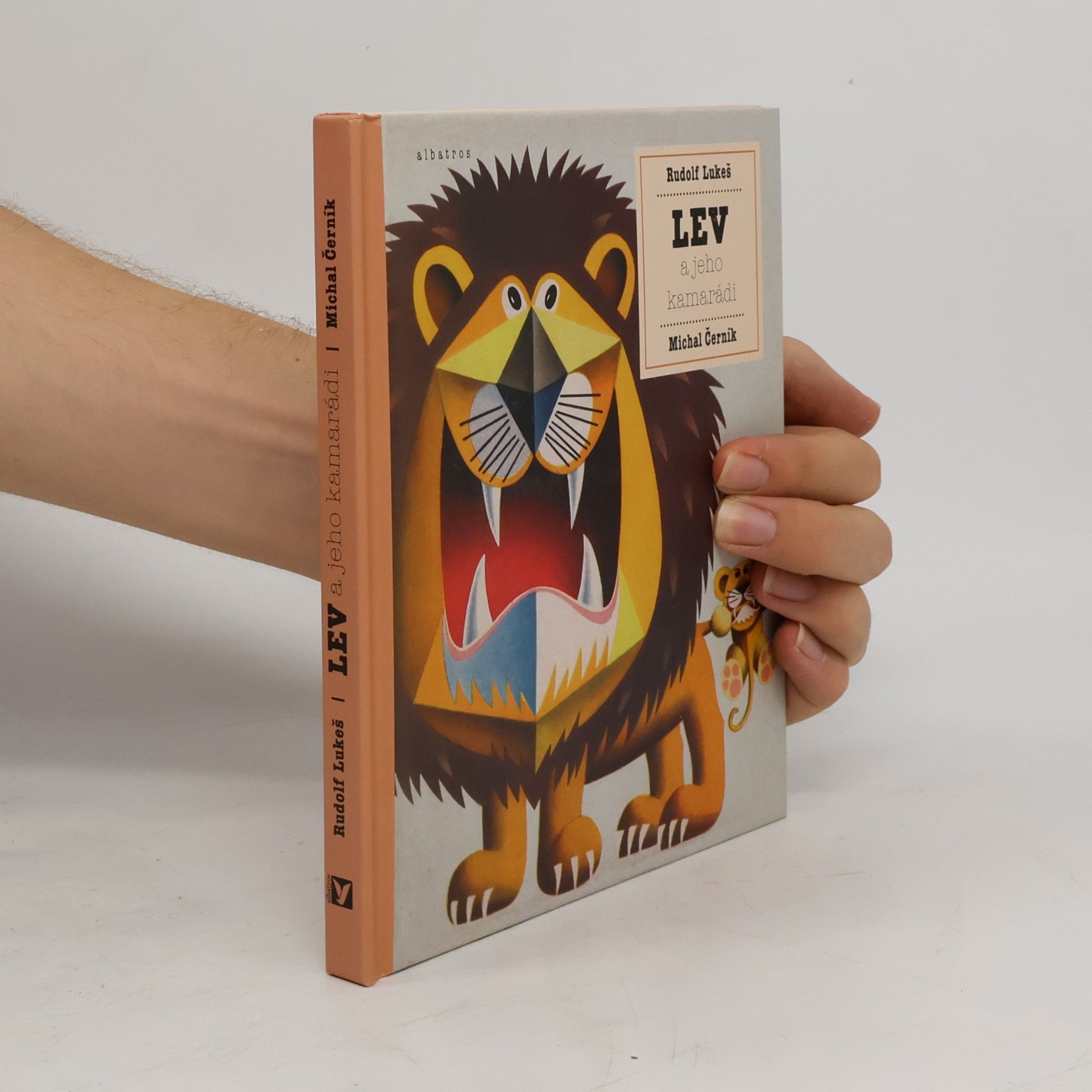 Michal Černík Lev a jeho kamarádi (pop-up leporelo)